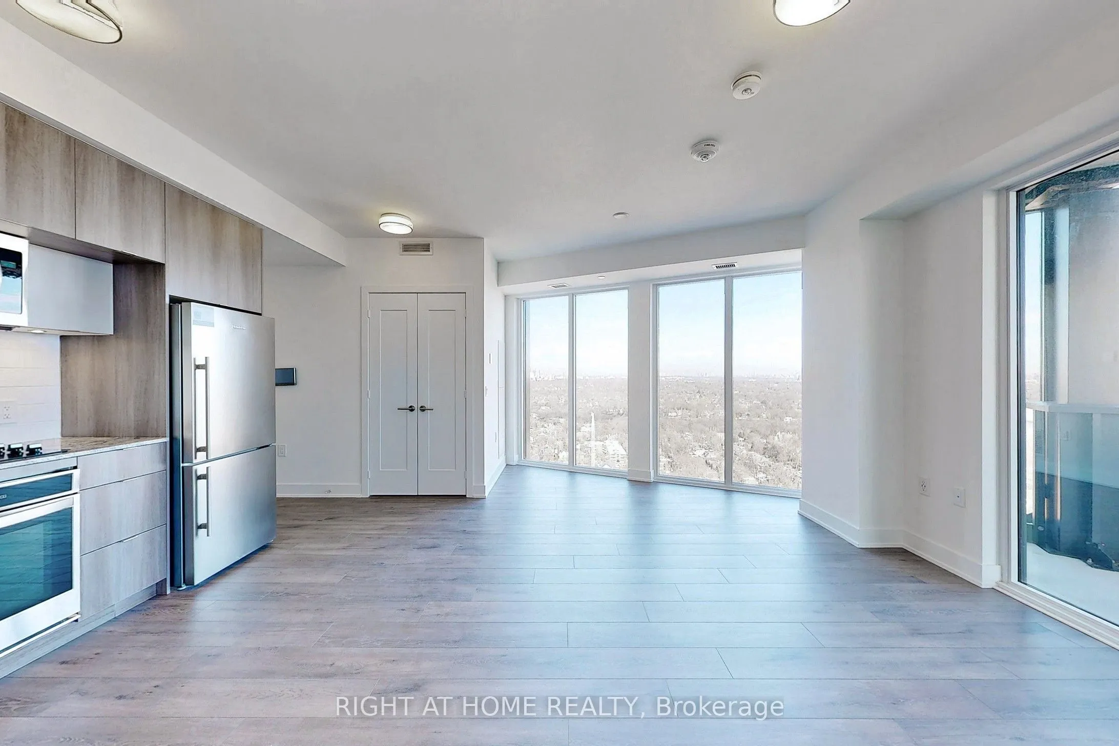 575 Bloor Street E, #3103