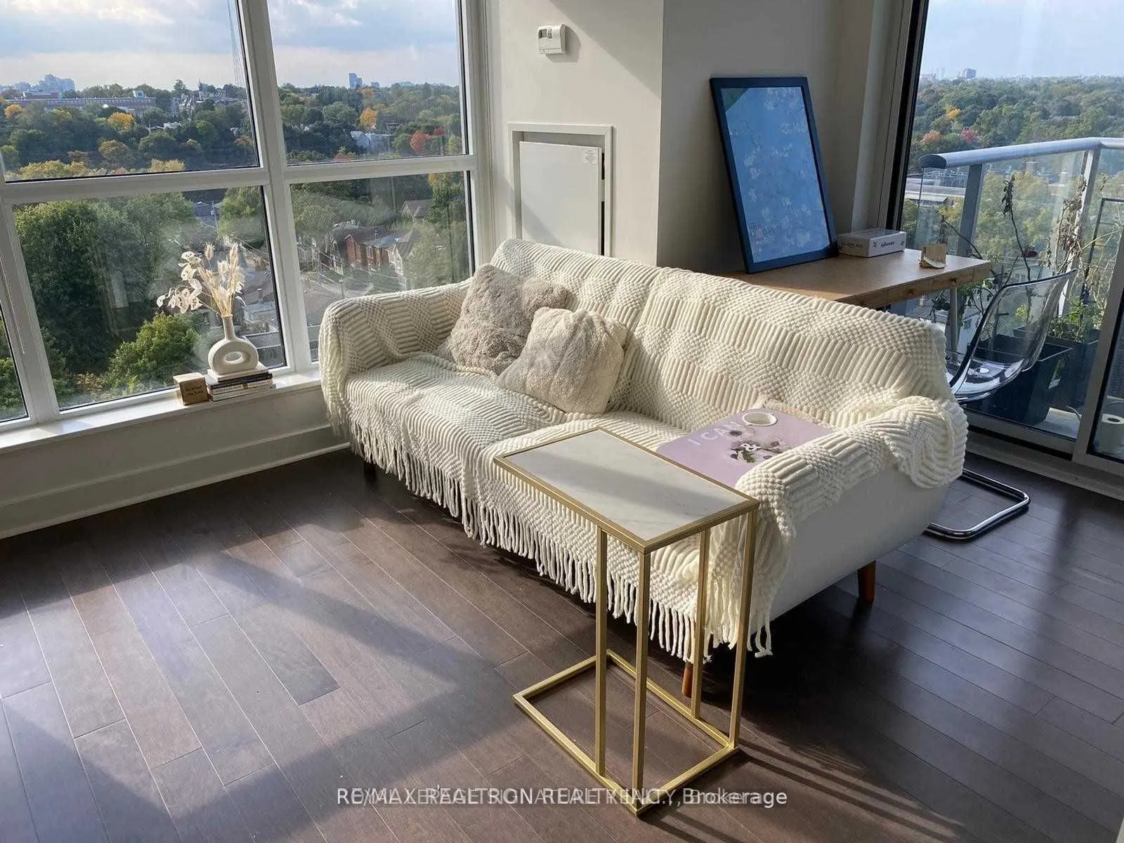58 Orchard View Boulevard, #1102
