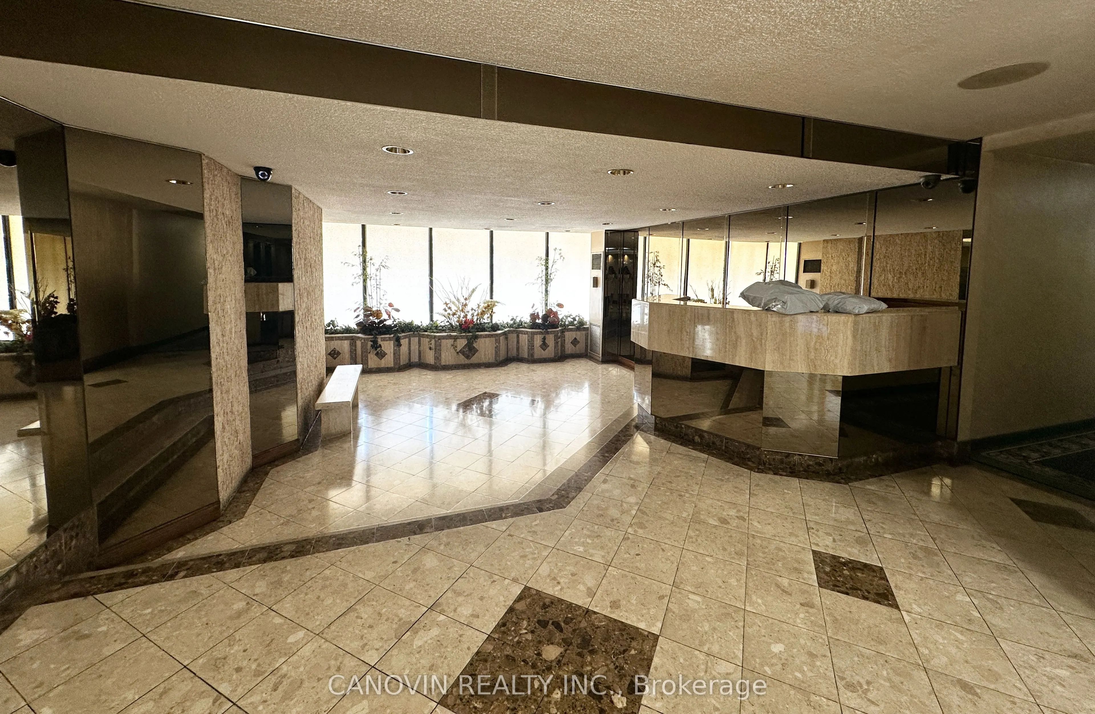 205 Hilda Avenue, #310