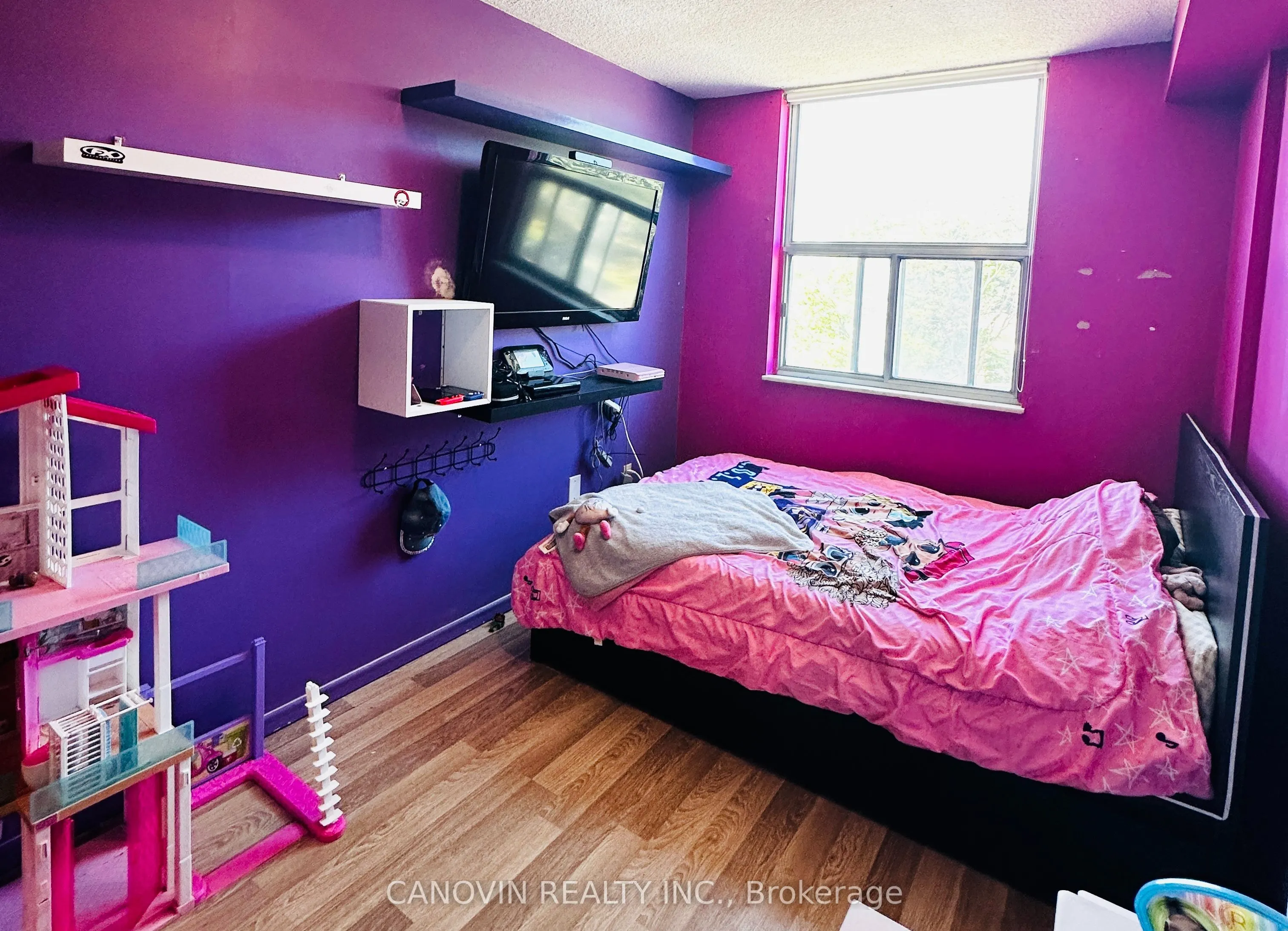 205 Hilda Avenue, #310