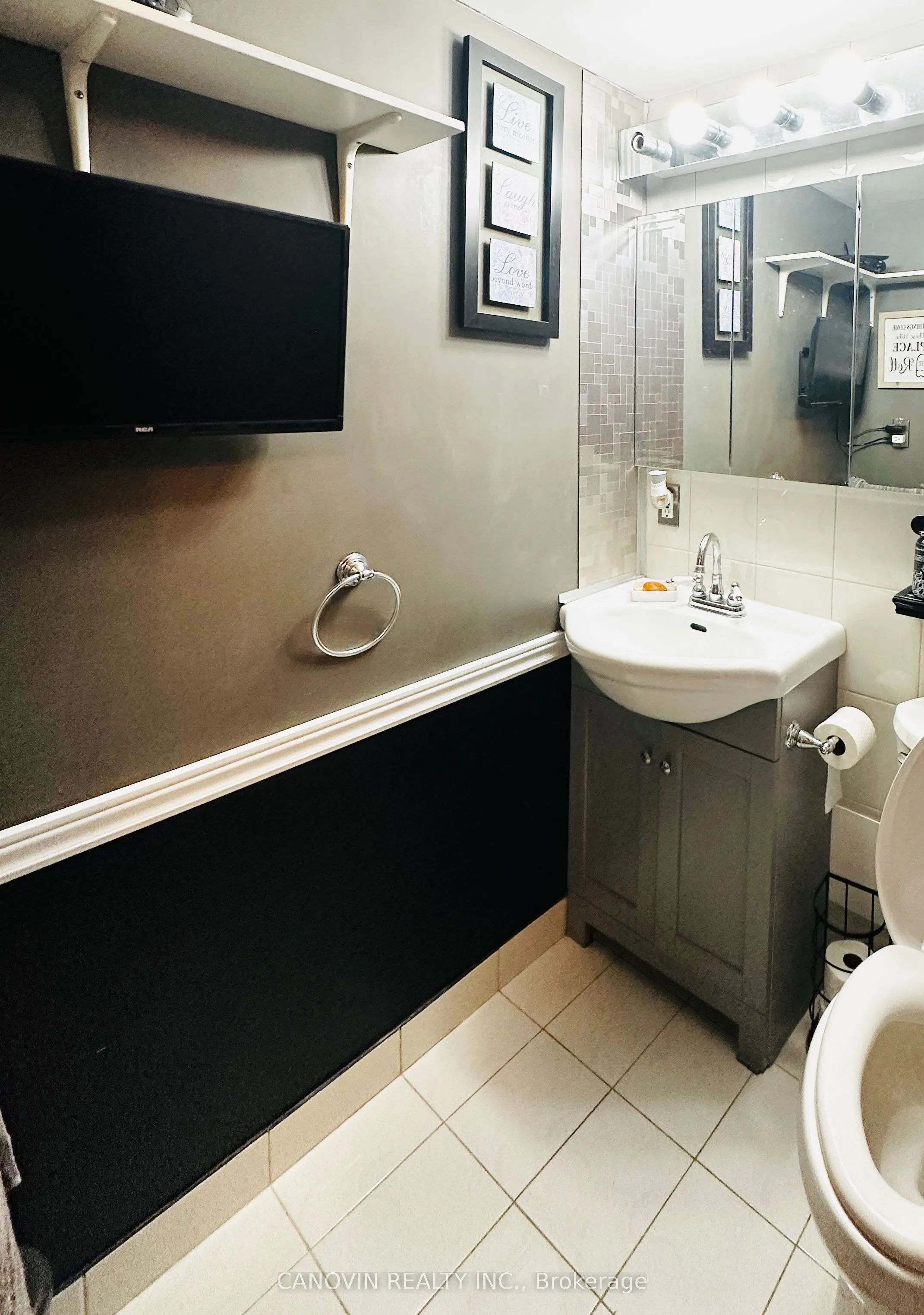 205 Hilda Avenue, #310