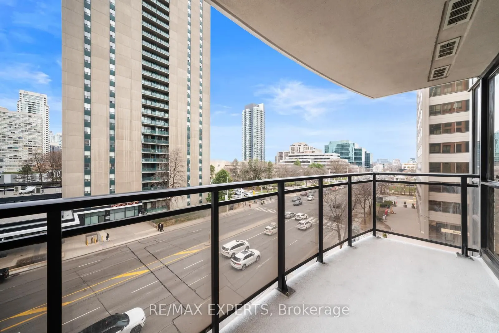 33 Sheppard Avenue E, #510