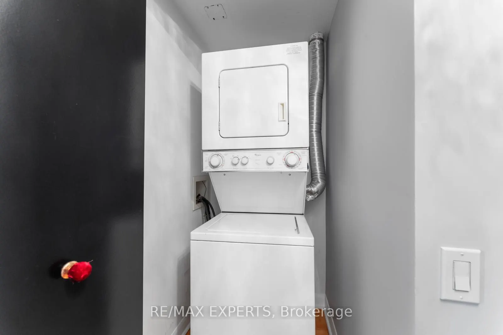 33 Sheppard Avenue E, #510