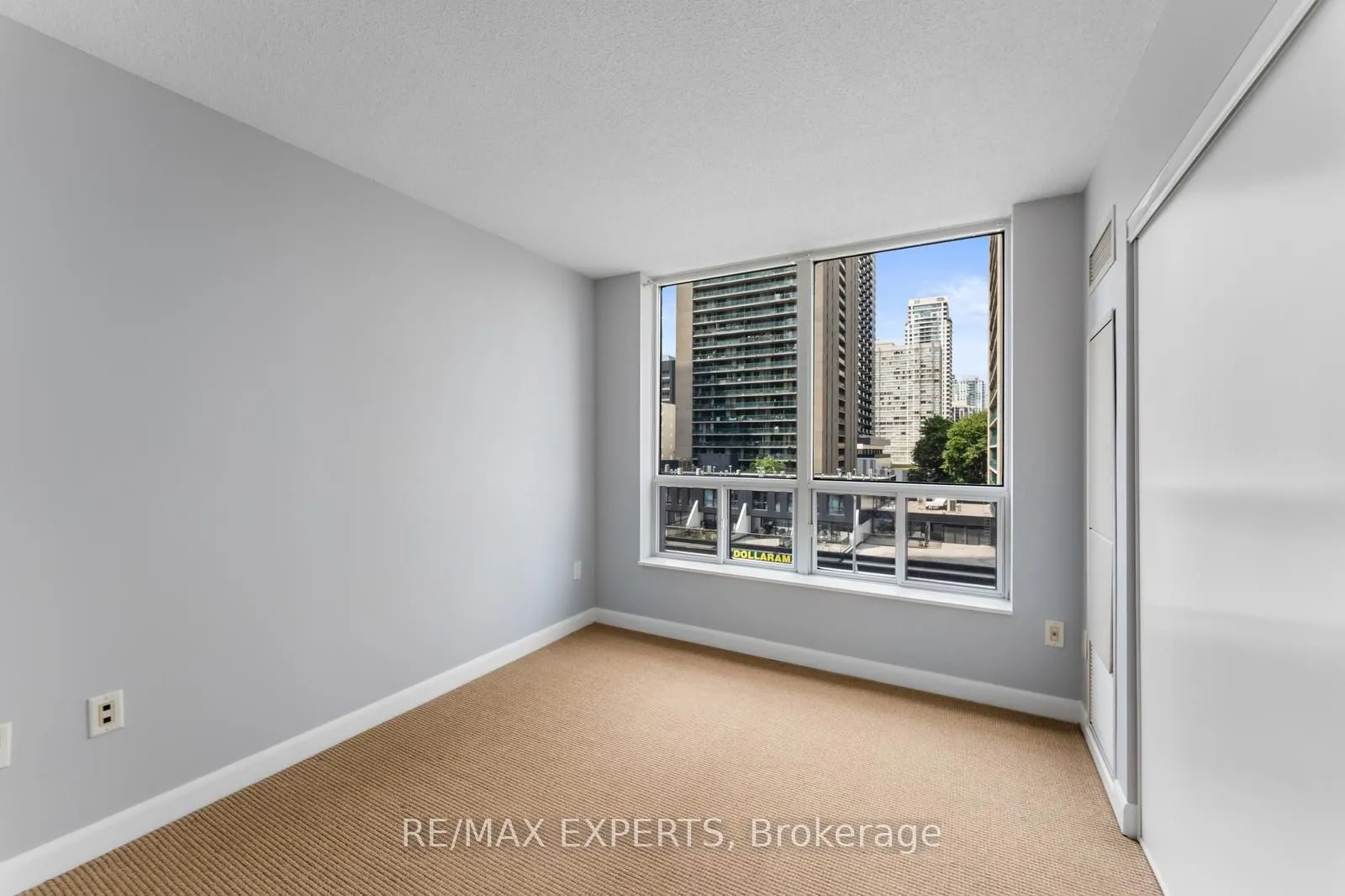 33 Sheppard Avenue E, #510