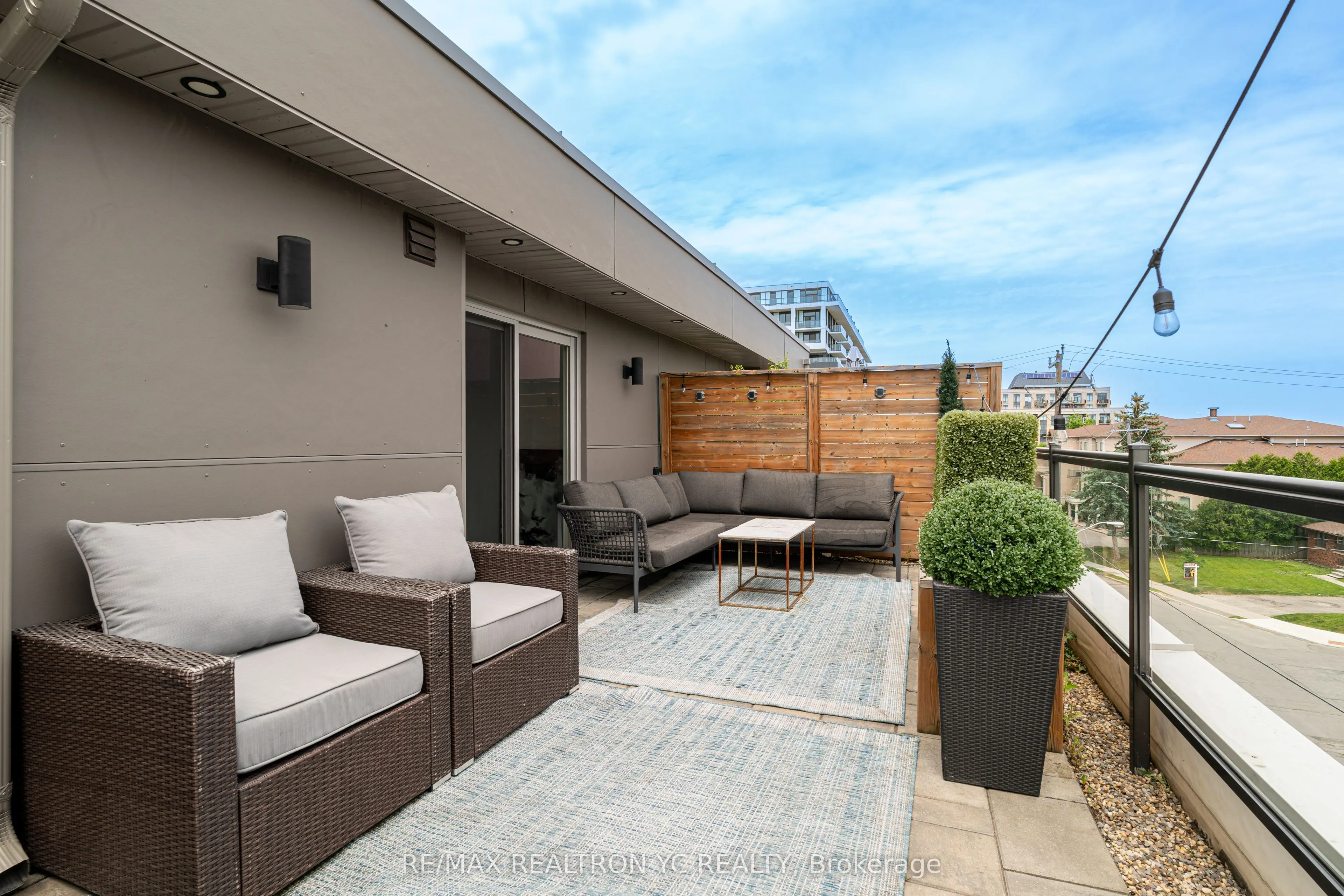 18 Greenbriar Road, #4