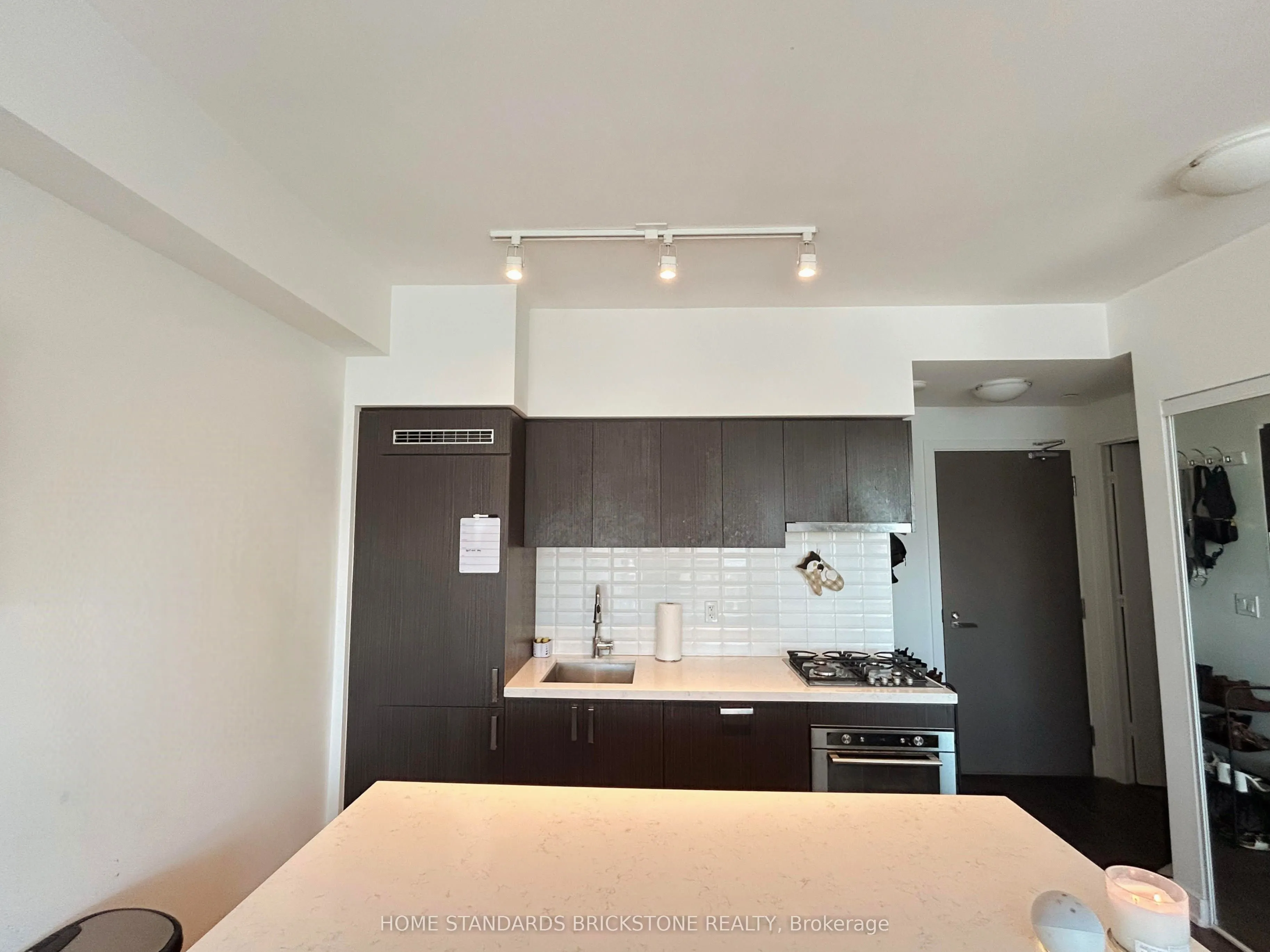 501 St.Clair Avenue W, #1810
