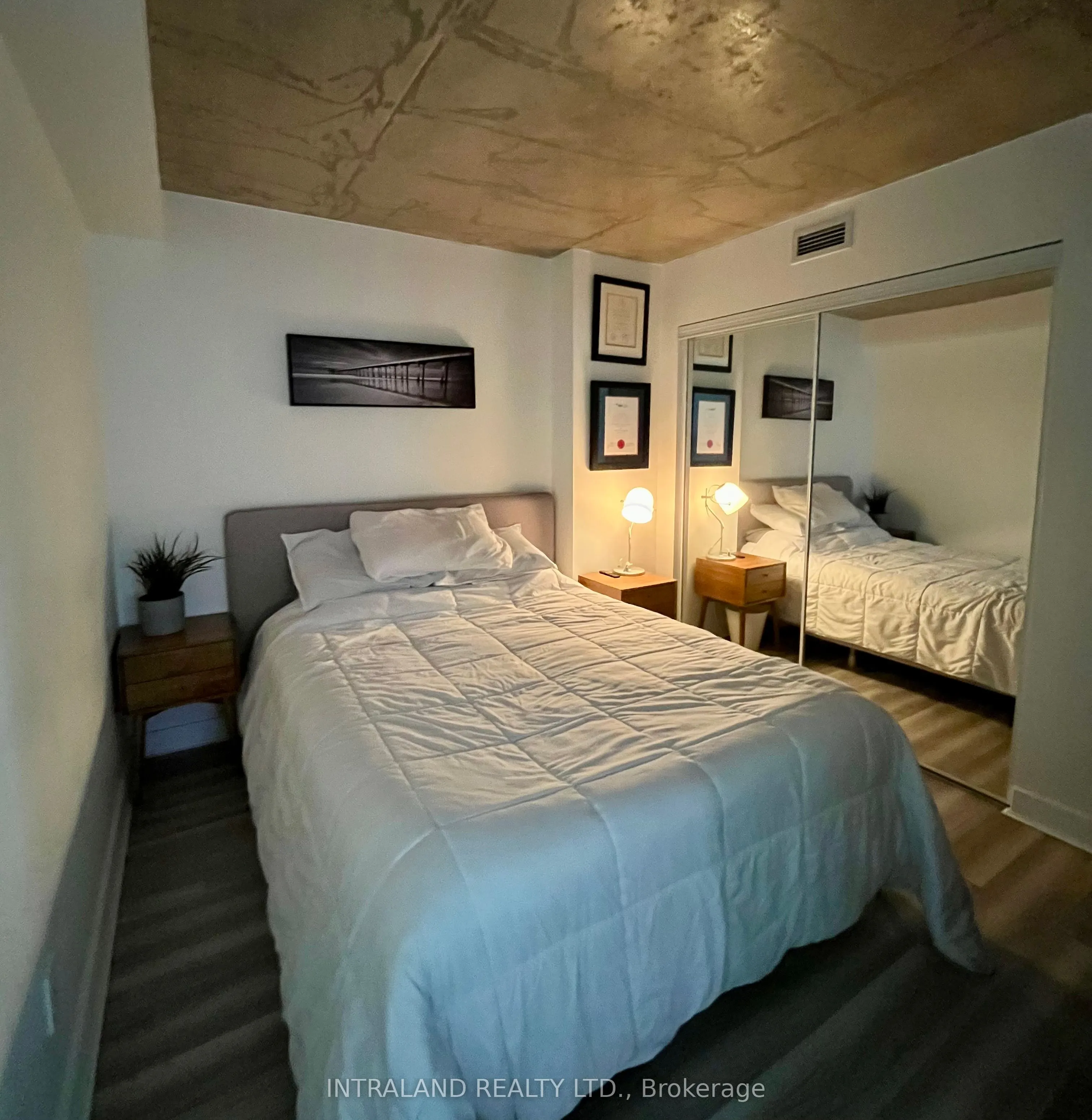 100 Western Battery Road, #1411