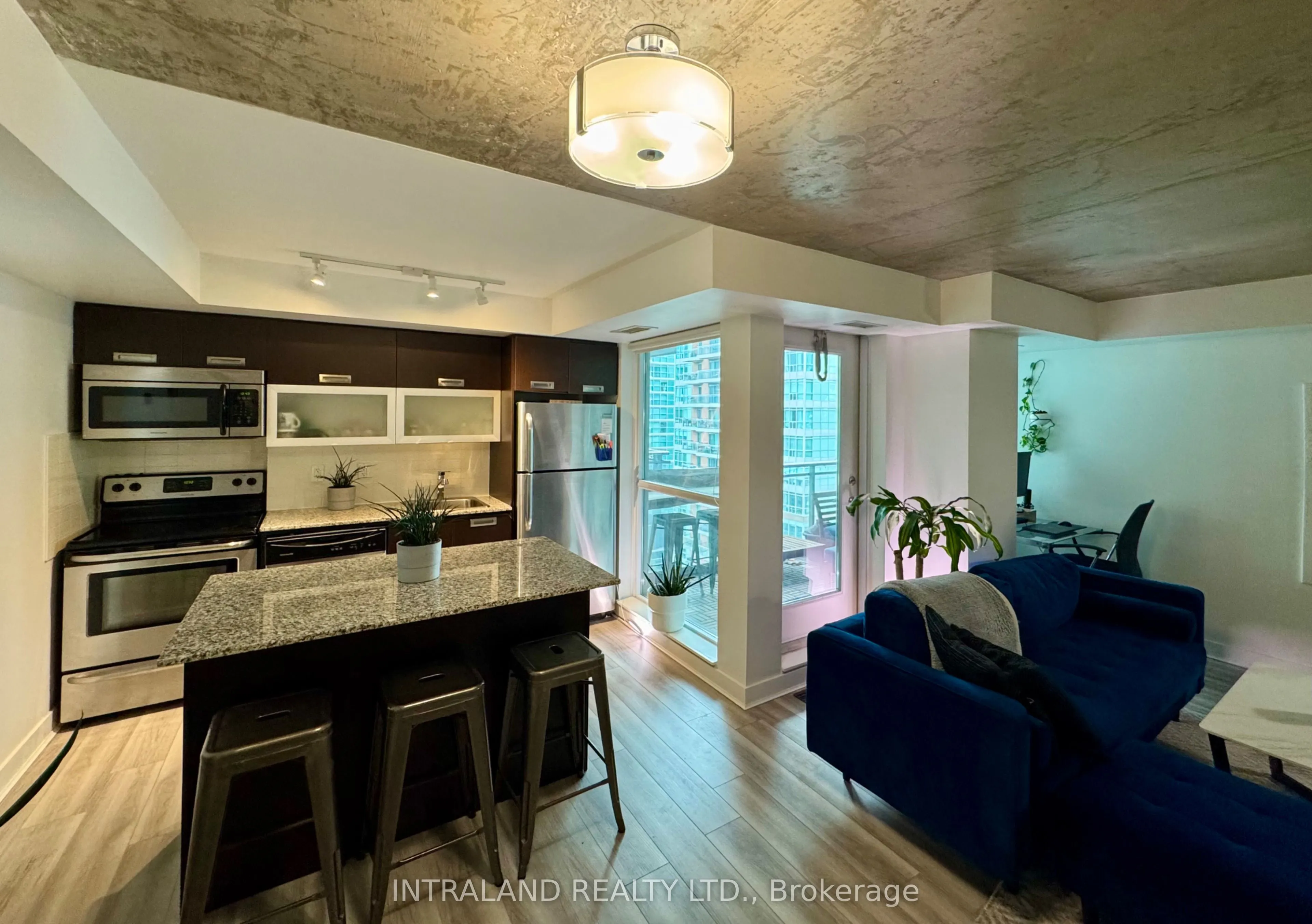 100 Western Battery Road, #1411