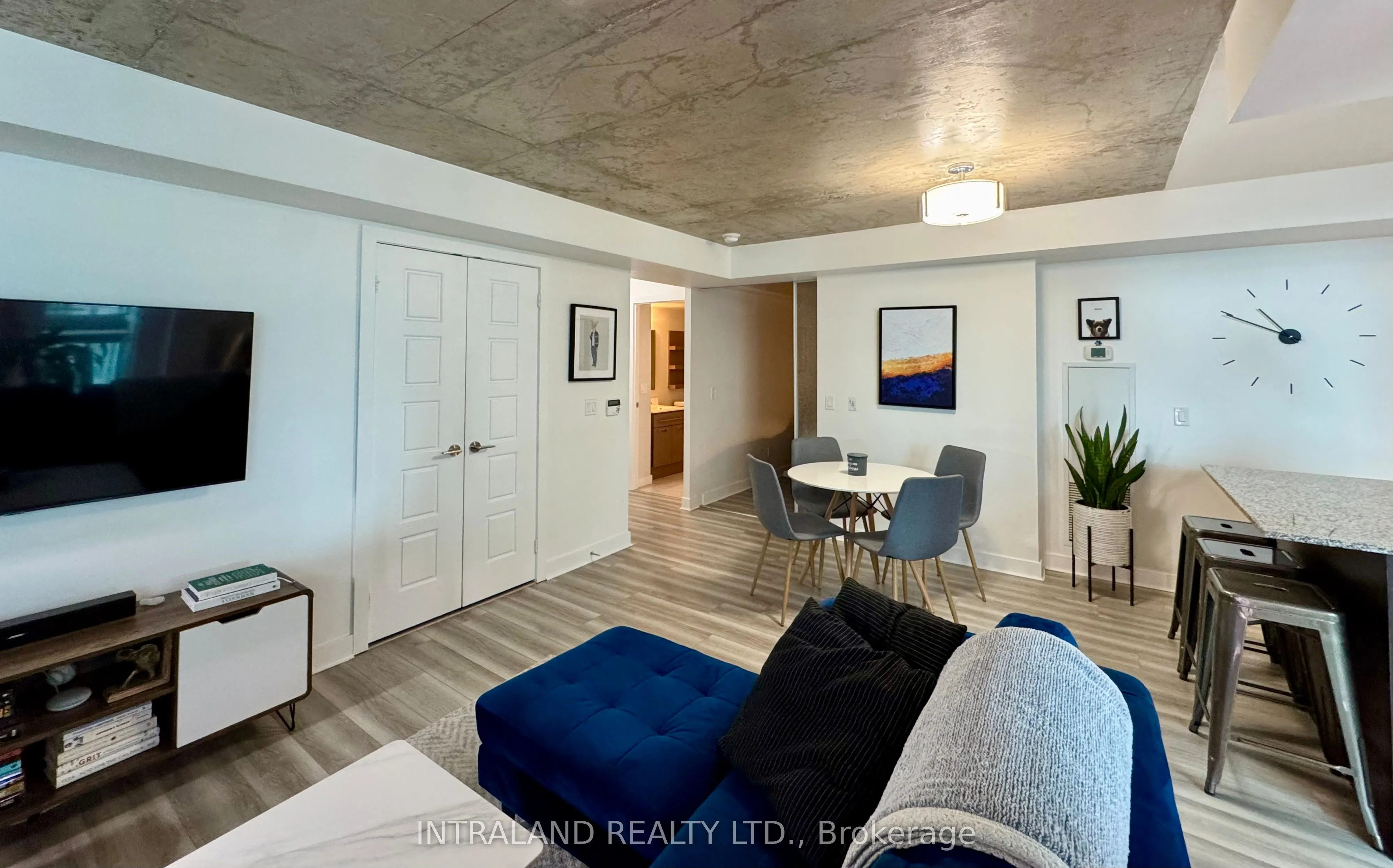 100 Western Battery Road, #1411