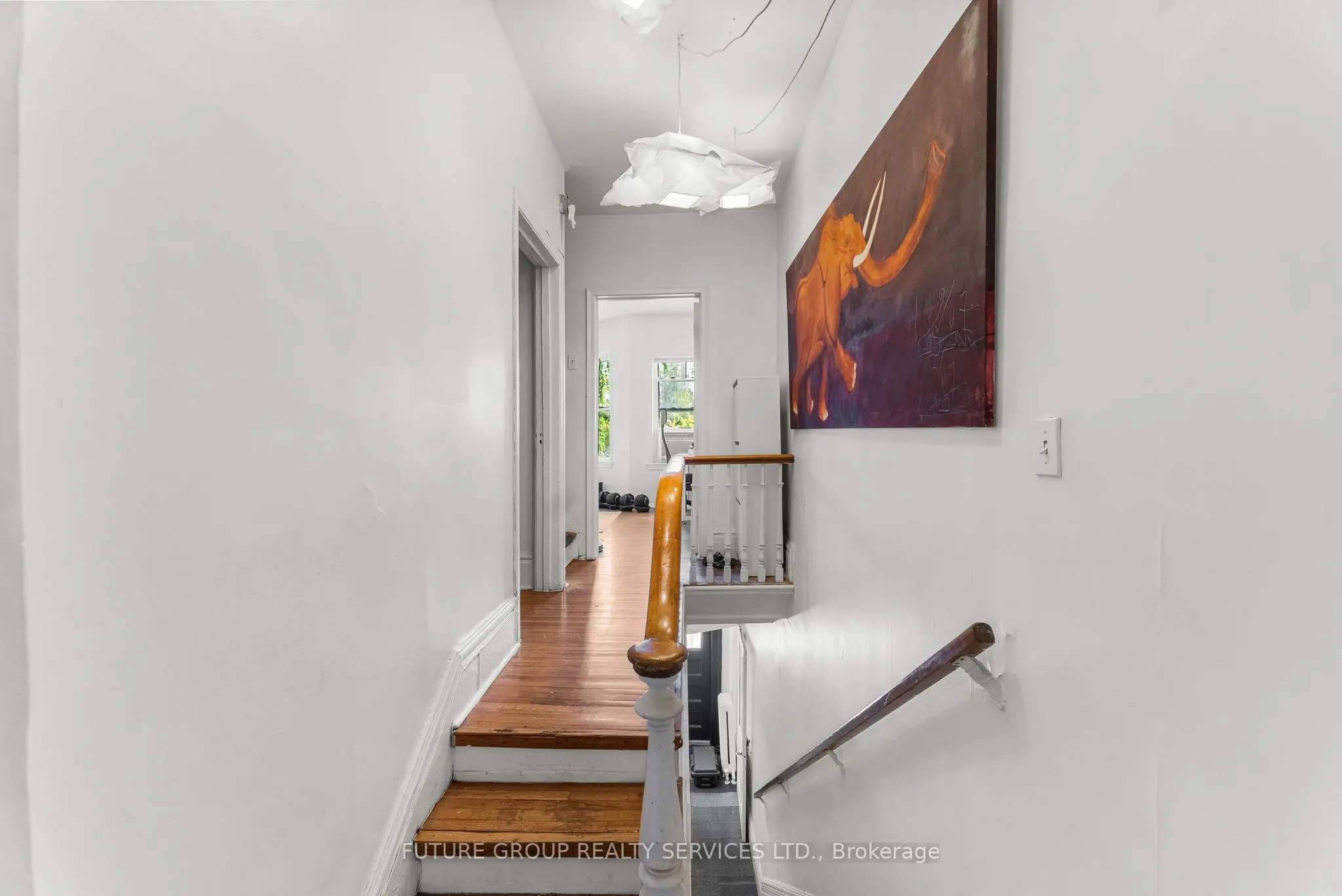 10 Borden Street