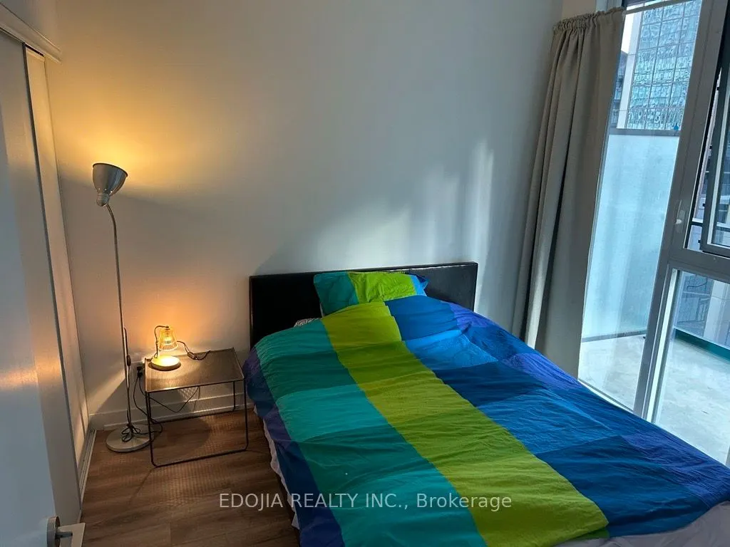20 Edward Street, #503