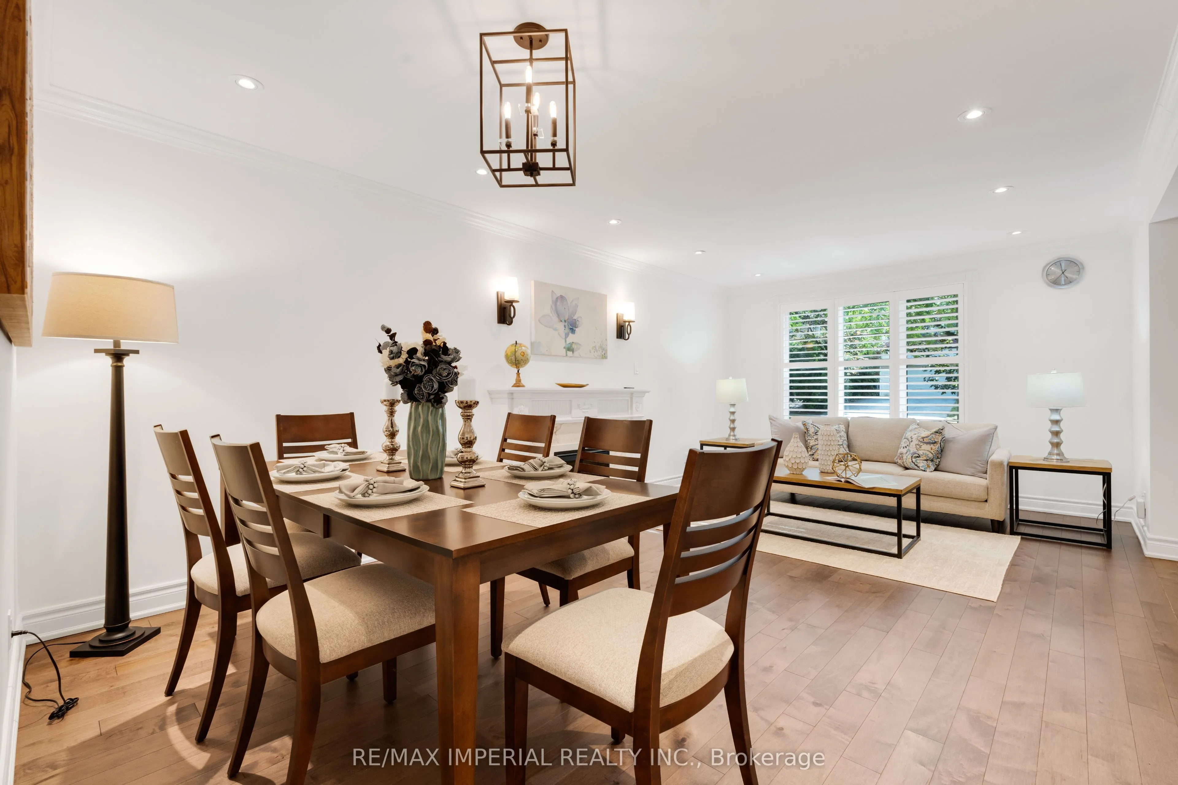 263 Upper Highland Crescent