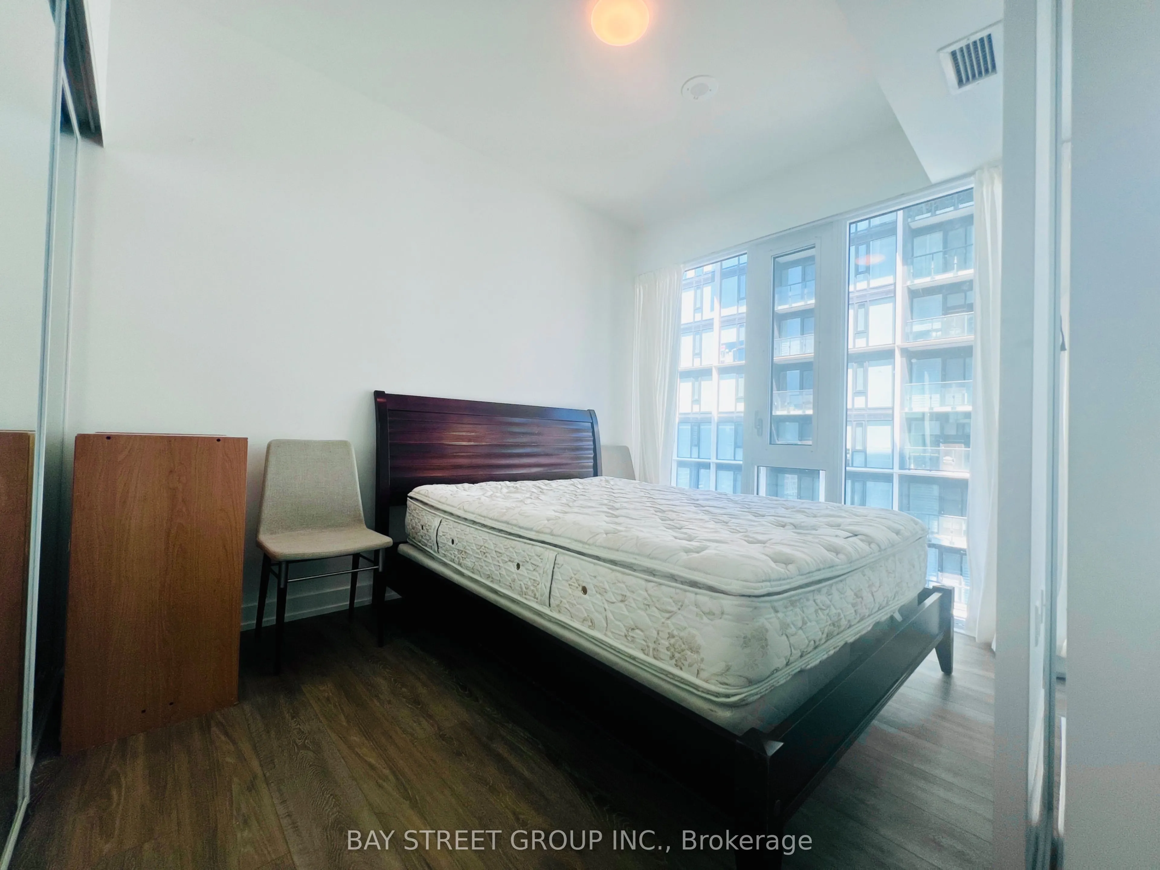 158 Front Street E, #1809