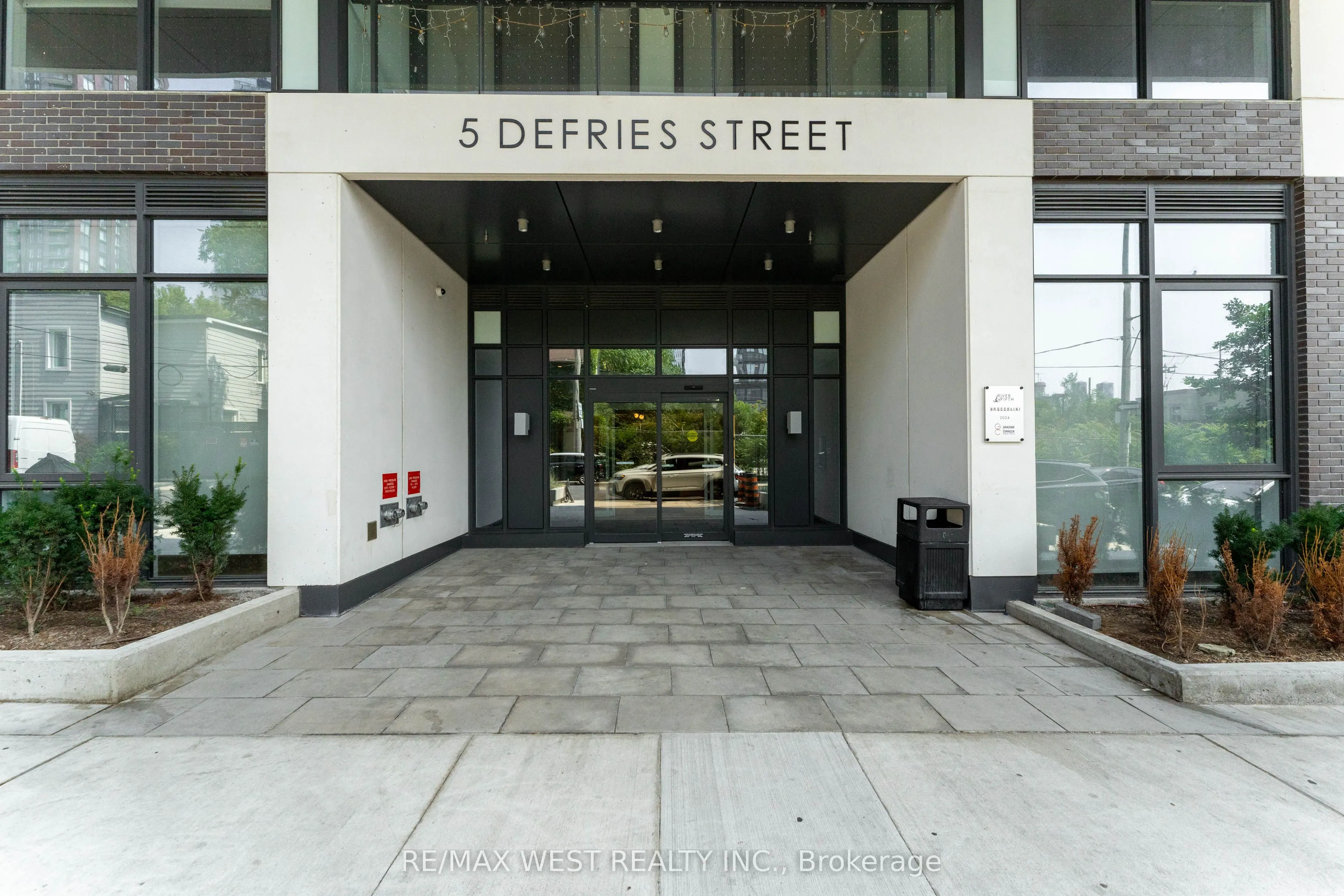 5 Defries Street, #3405