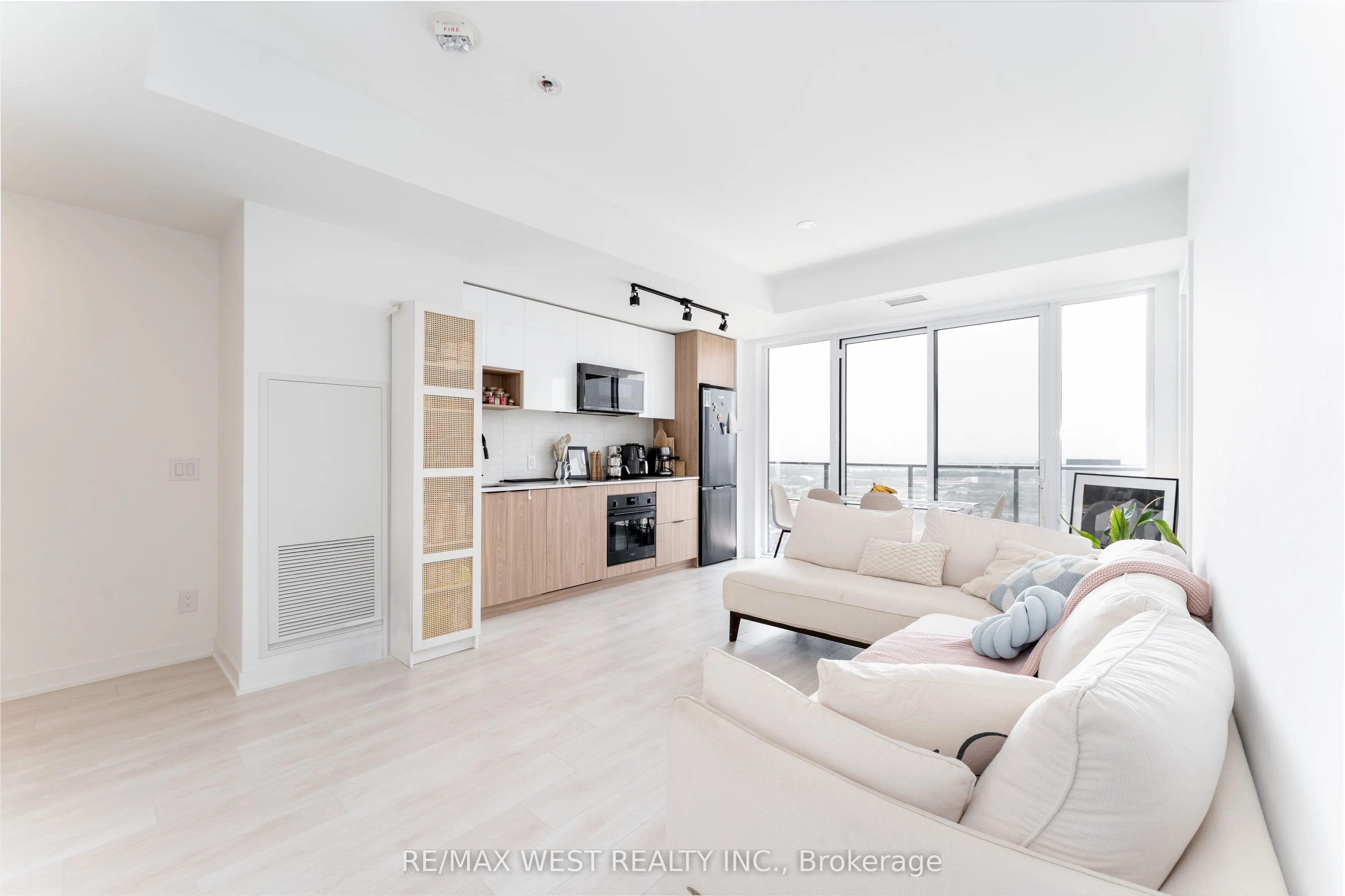 5 Defries Street, #3405