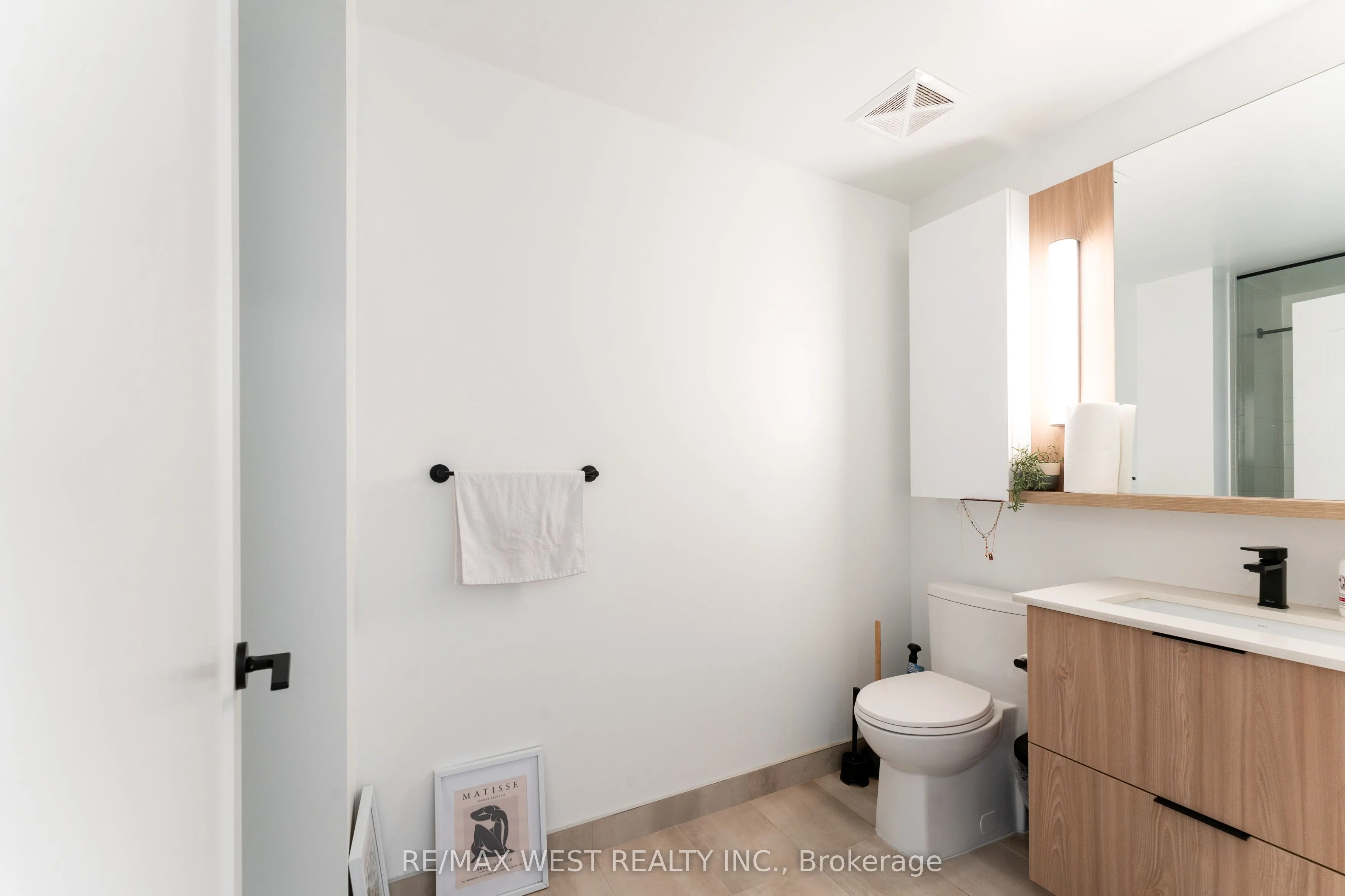 5 Defries Street, #3405