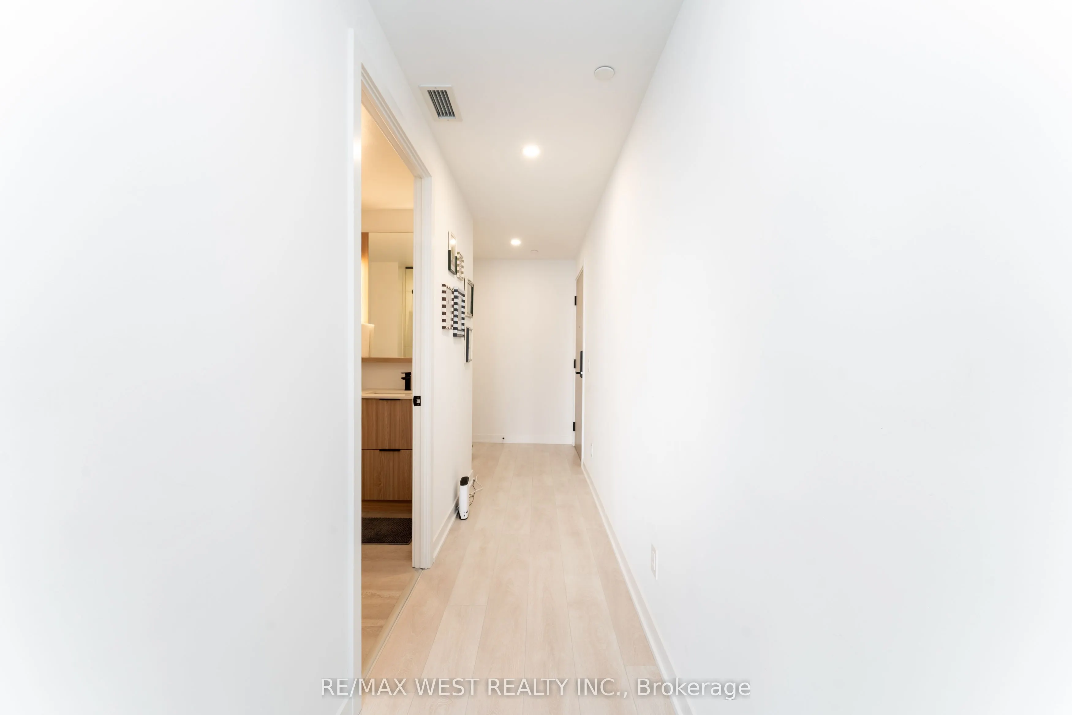 5 Defries Street, #3405
