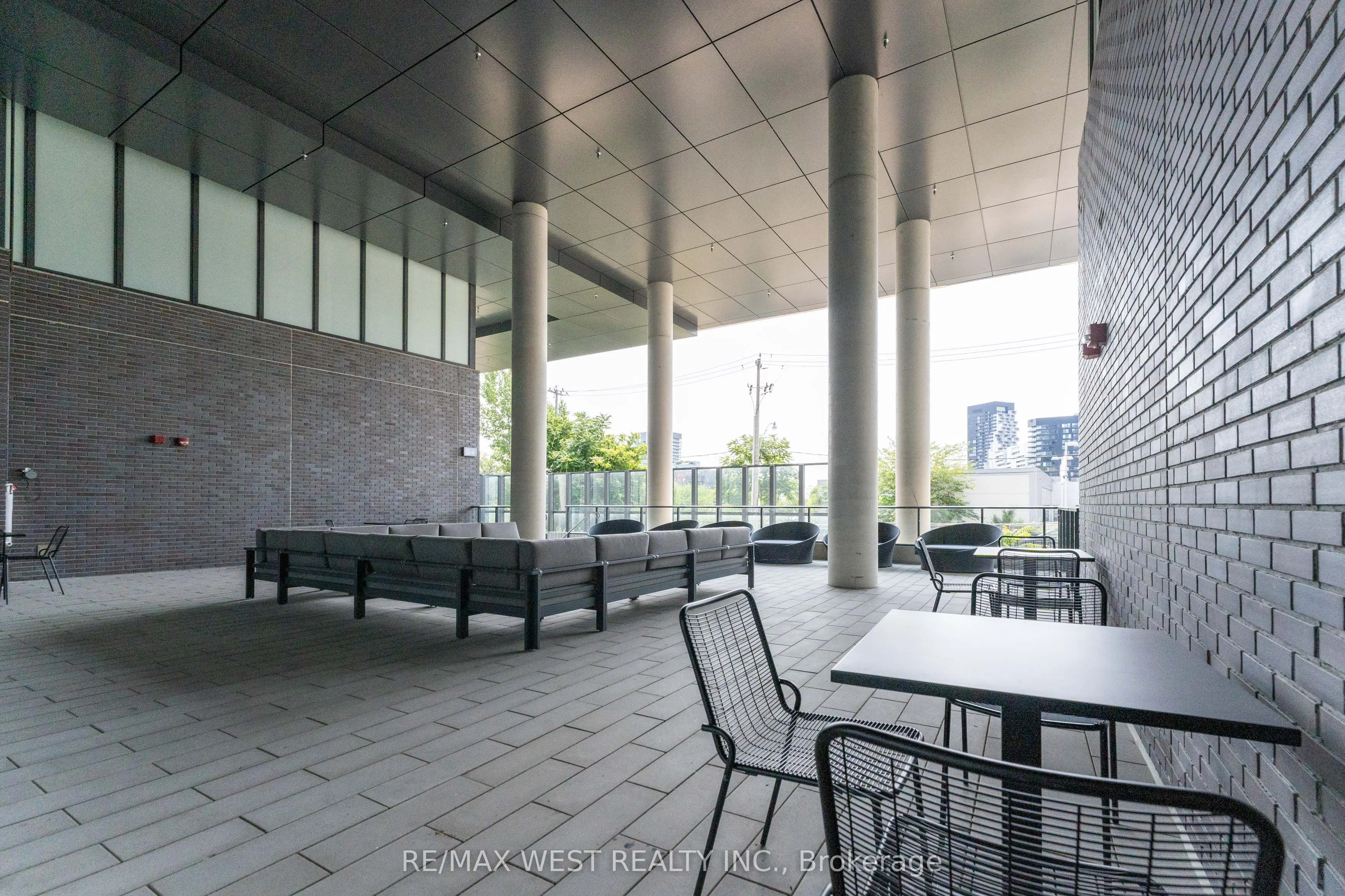 5 Defries Street, #3405
