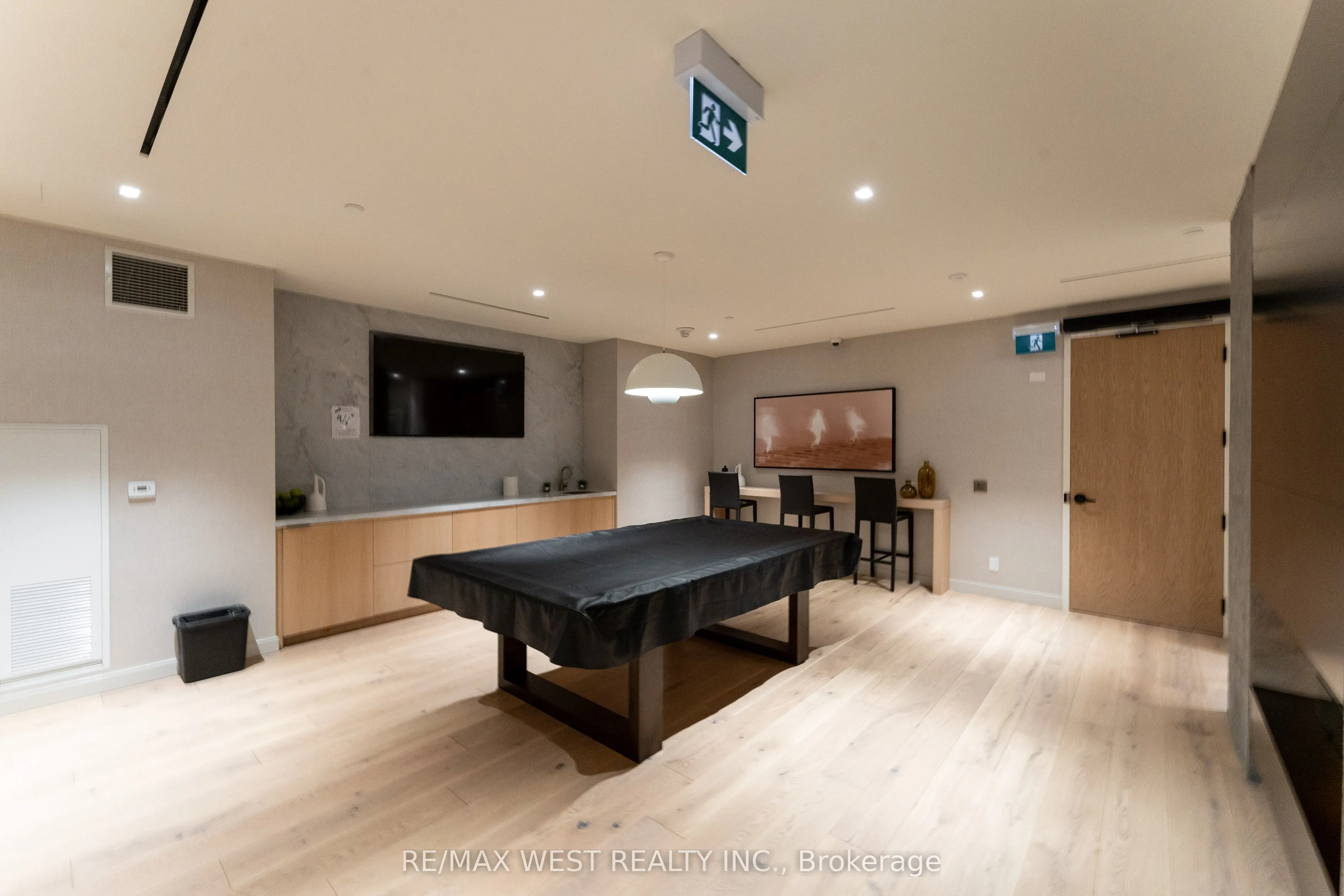 5 Defries Street, #3405