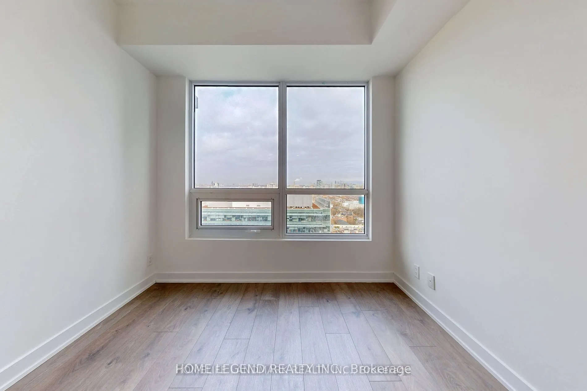 108 Peter Street, #2701