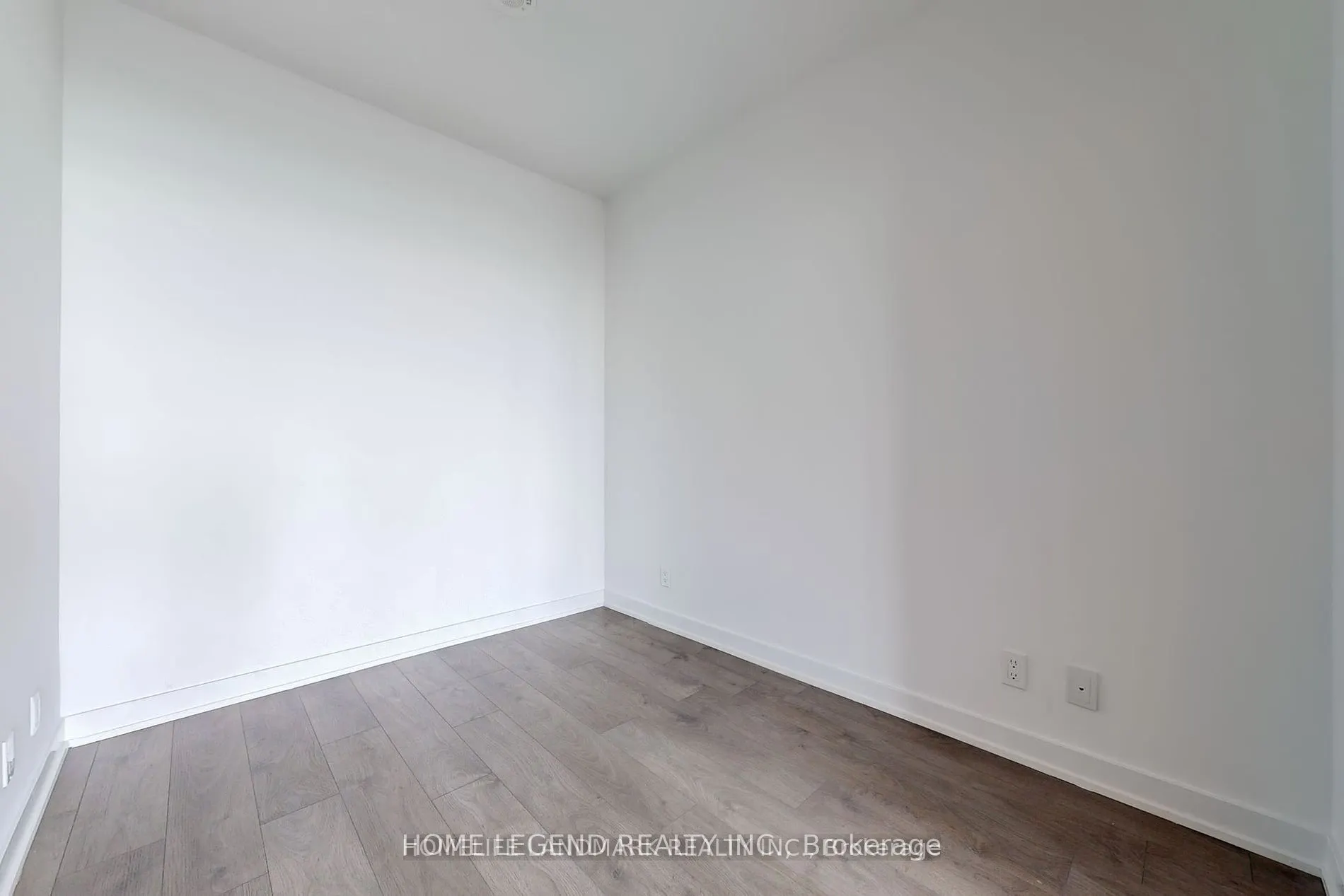108 Peter Street, #2701