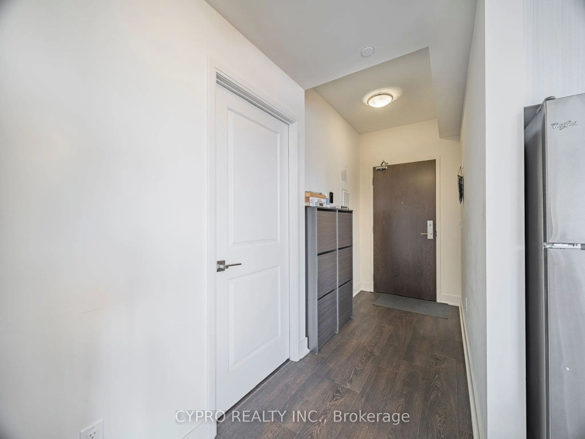 88 Sheppard Avenue E, #2807