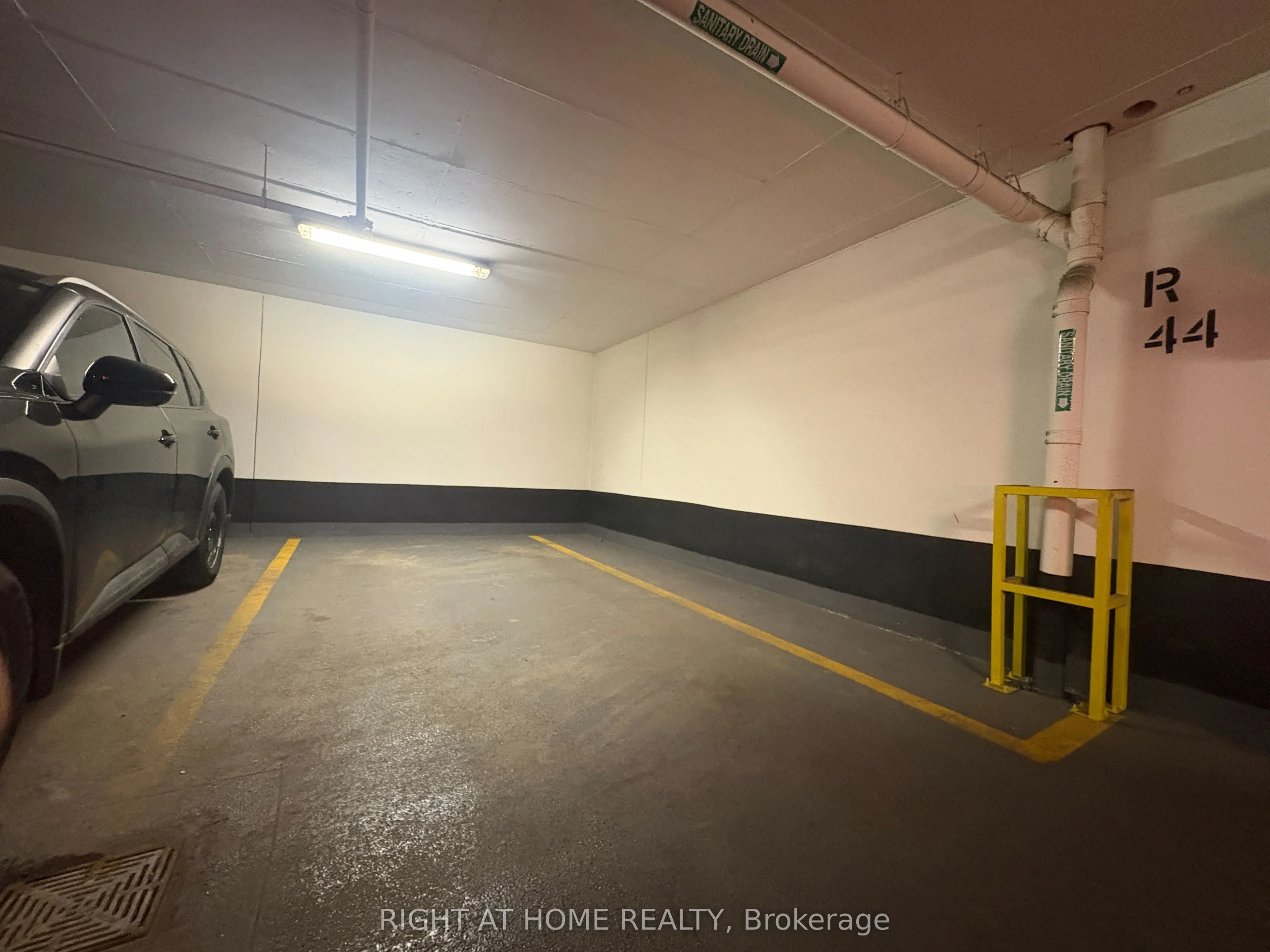 68 Shuter Street, #503
