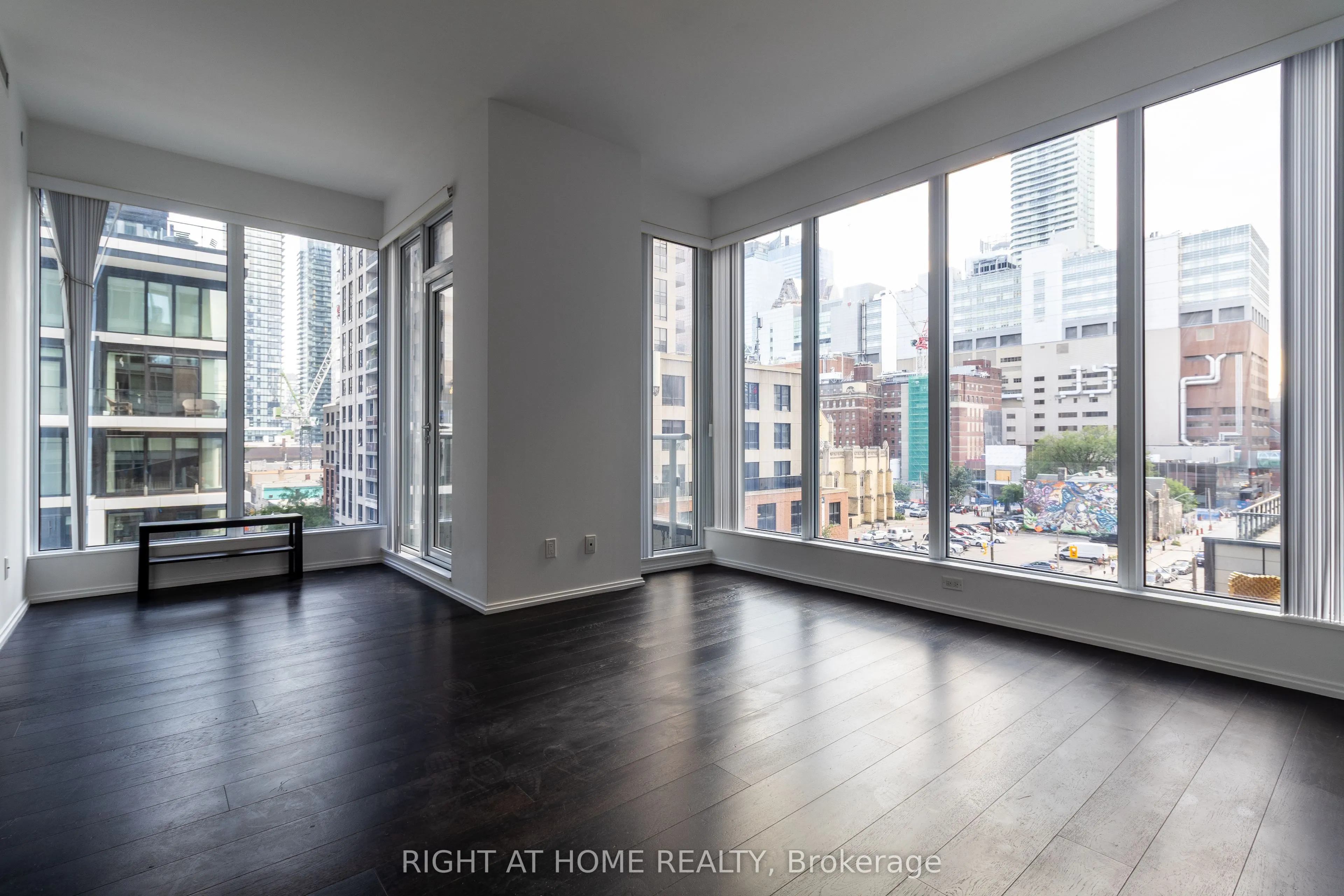 68 Shuter Street, #503