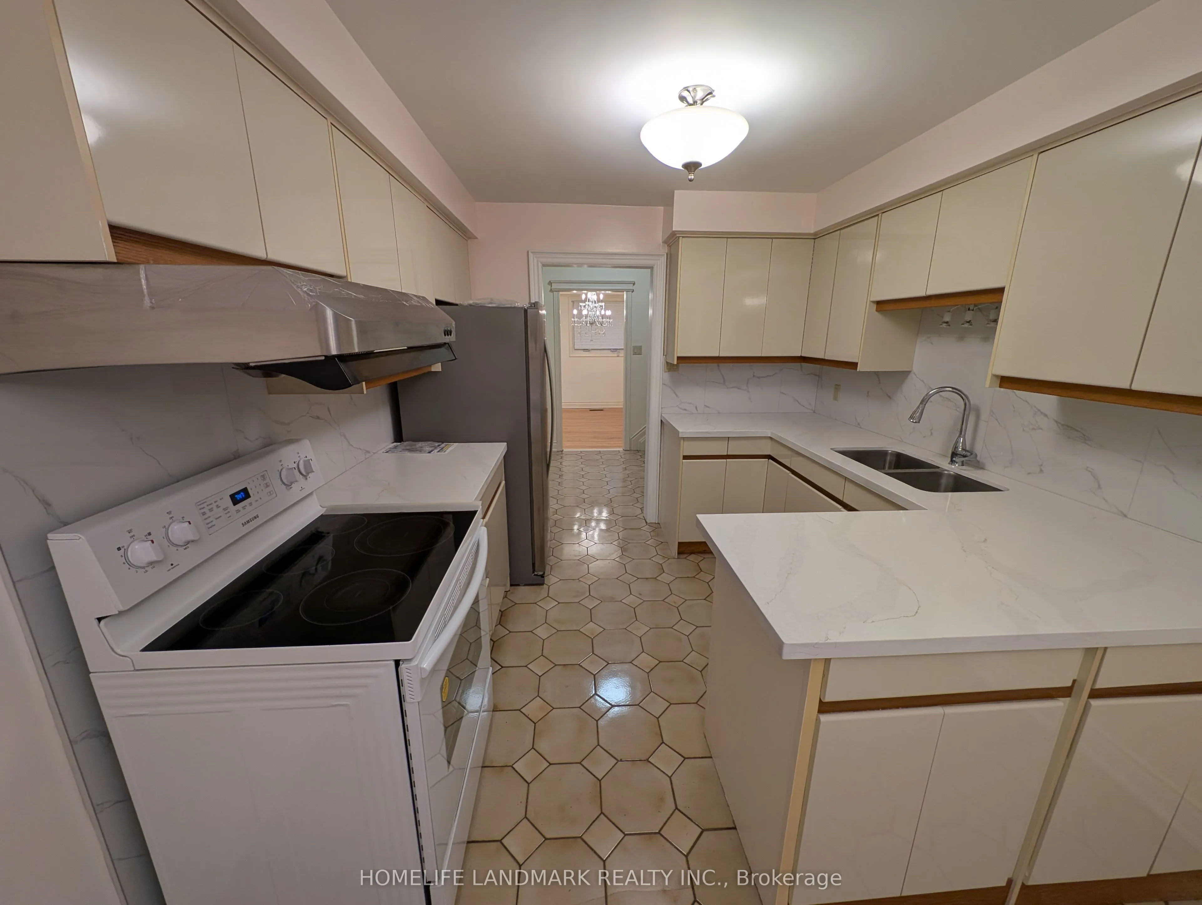 56 Bickerton Crescent, #(upper unit)
