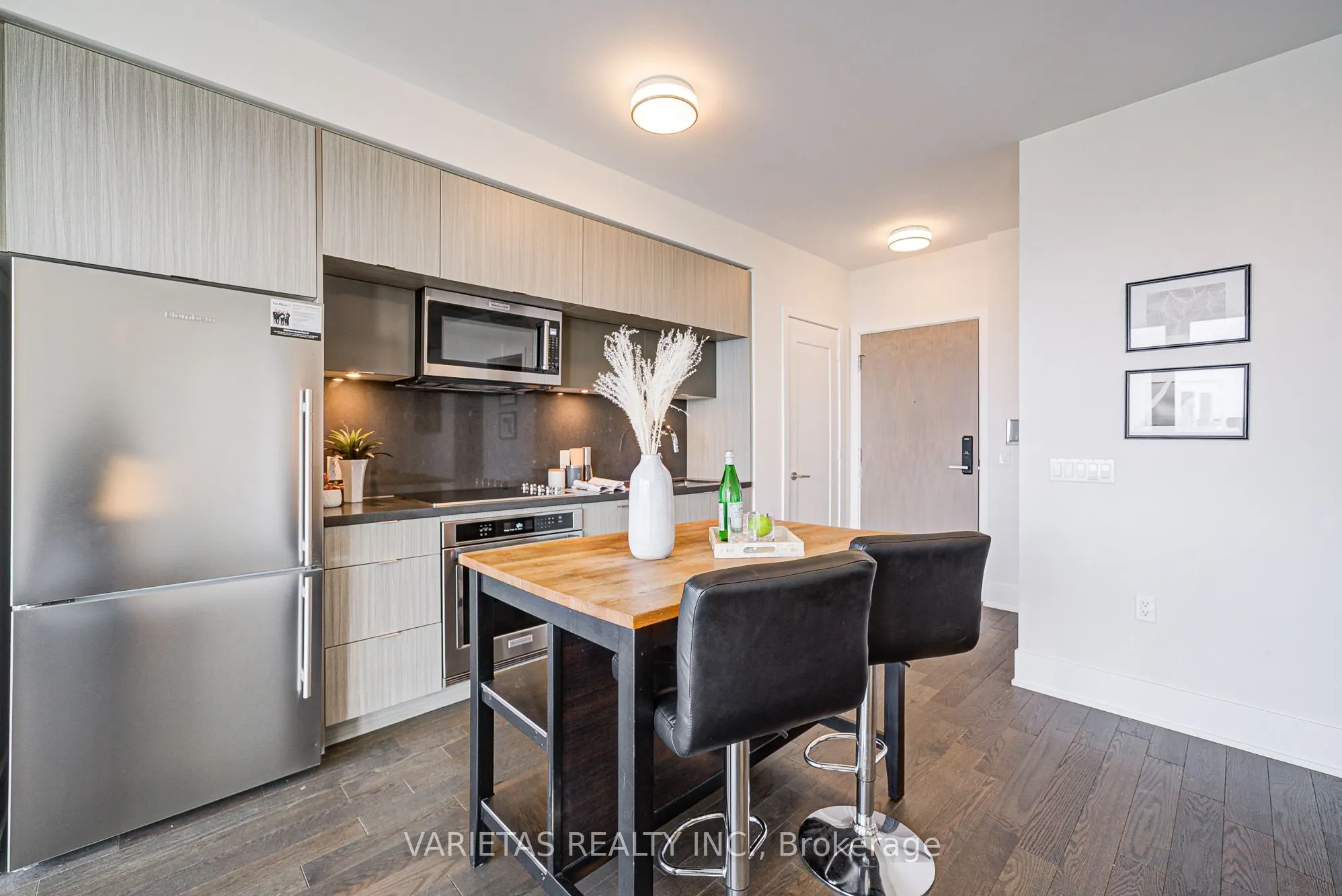 585 Bloor Street E, #4319