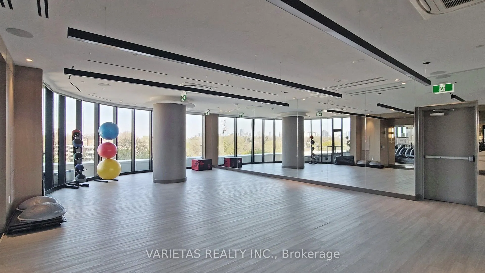 585 Bloor Street E, #4319