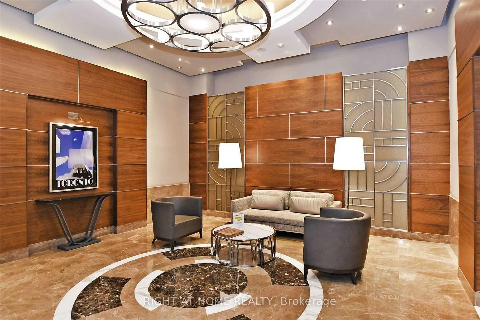 763 Bay Street, #3207