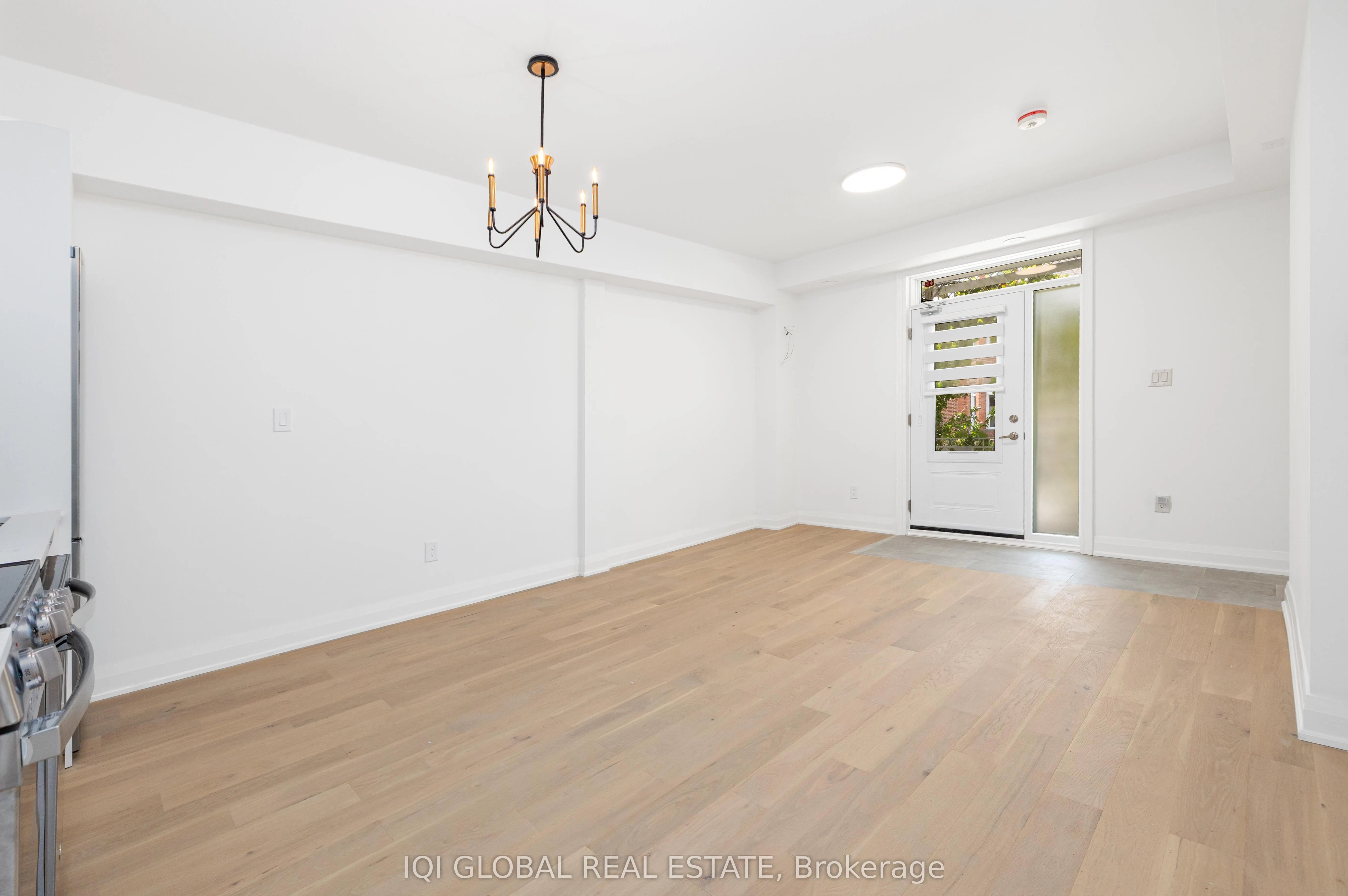 475 Ossington Avenue, #Main Floor