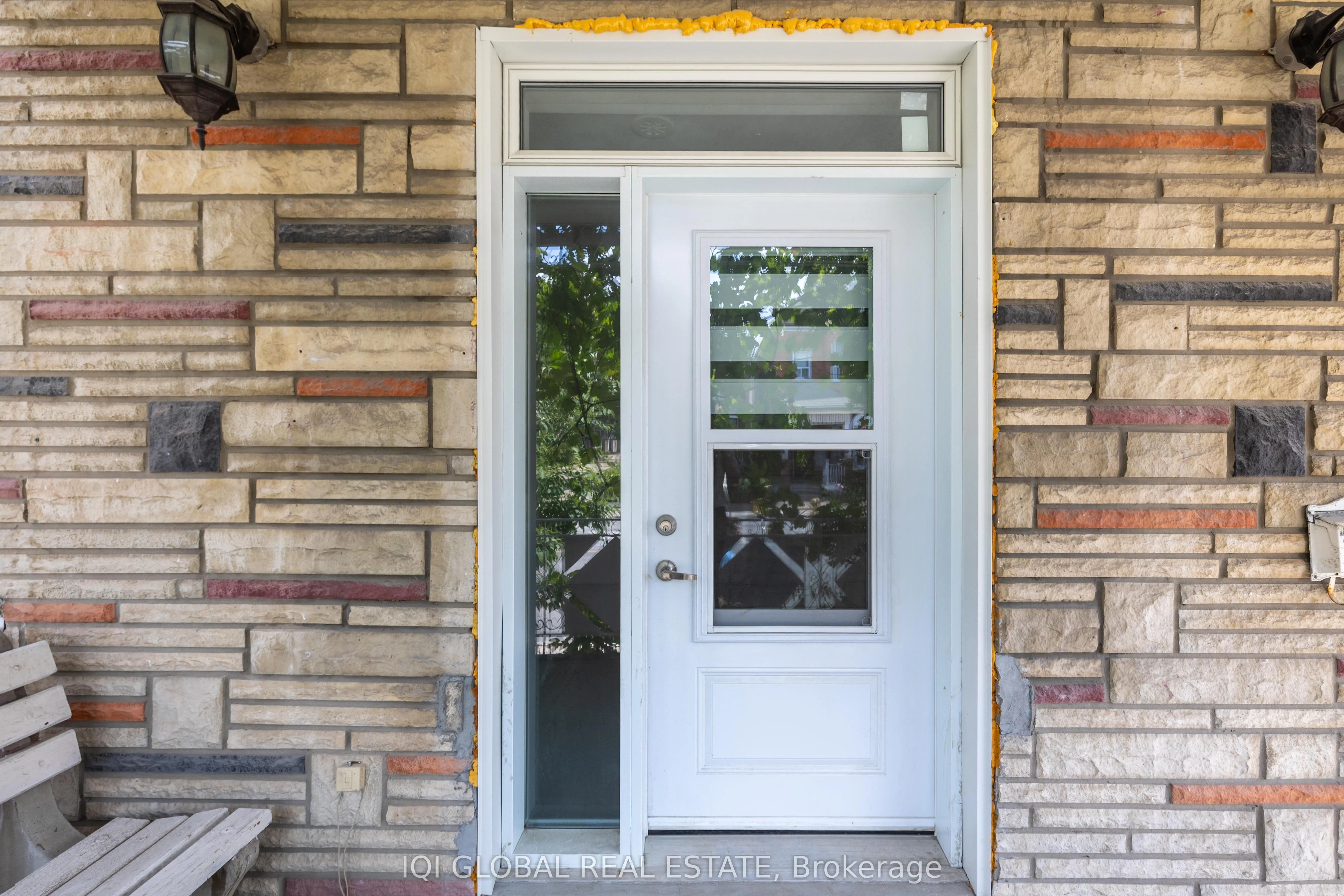 475 Ossington Avenue, #Main Floor
