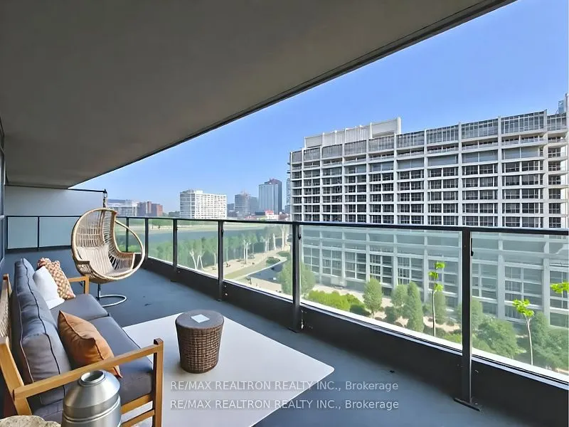 209 Fort York Boulevard, #969