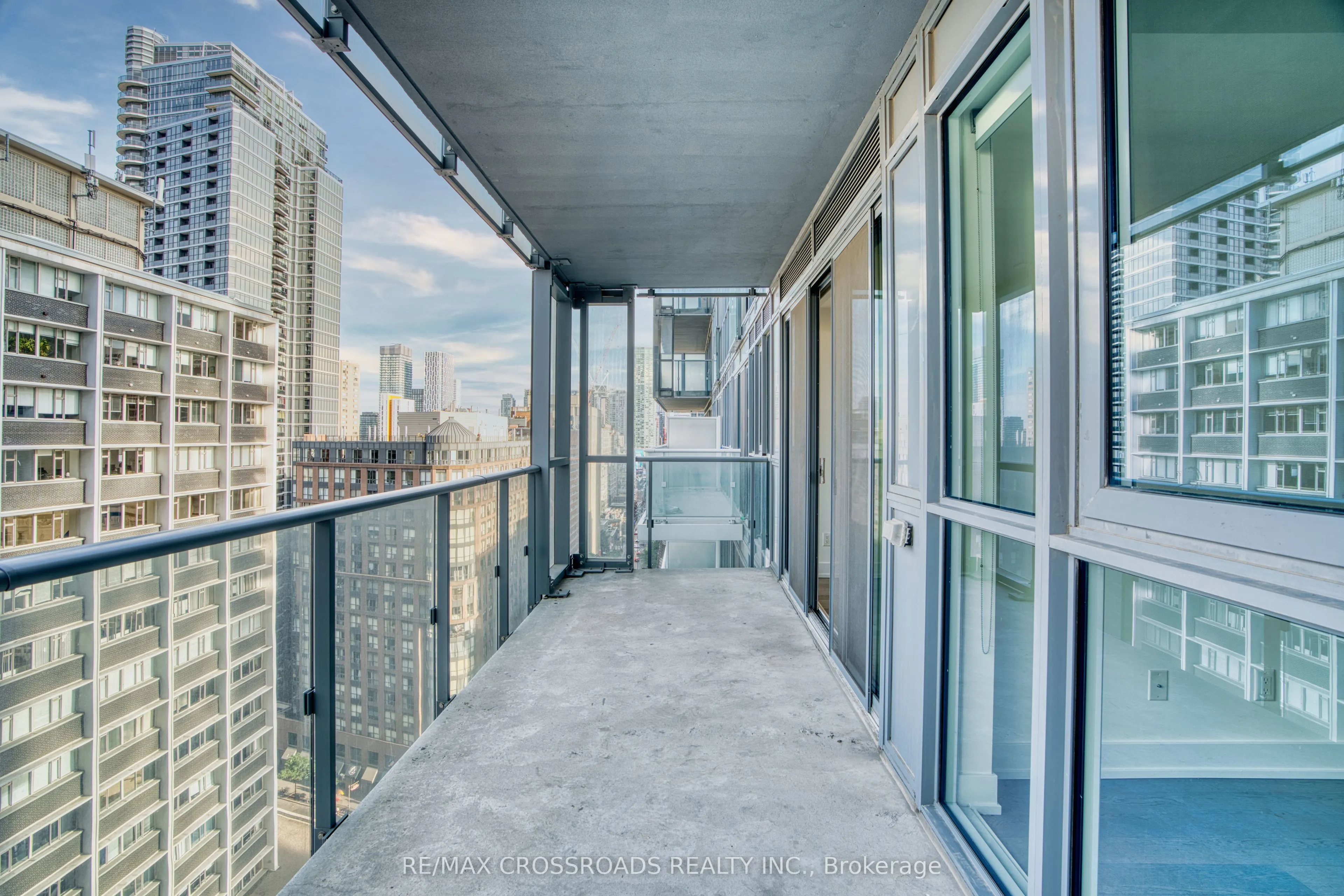 7 Grenville Street, #1906