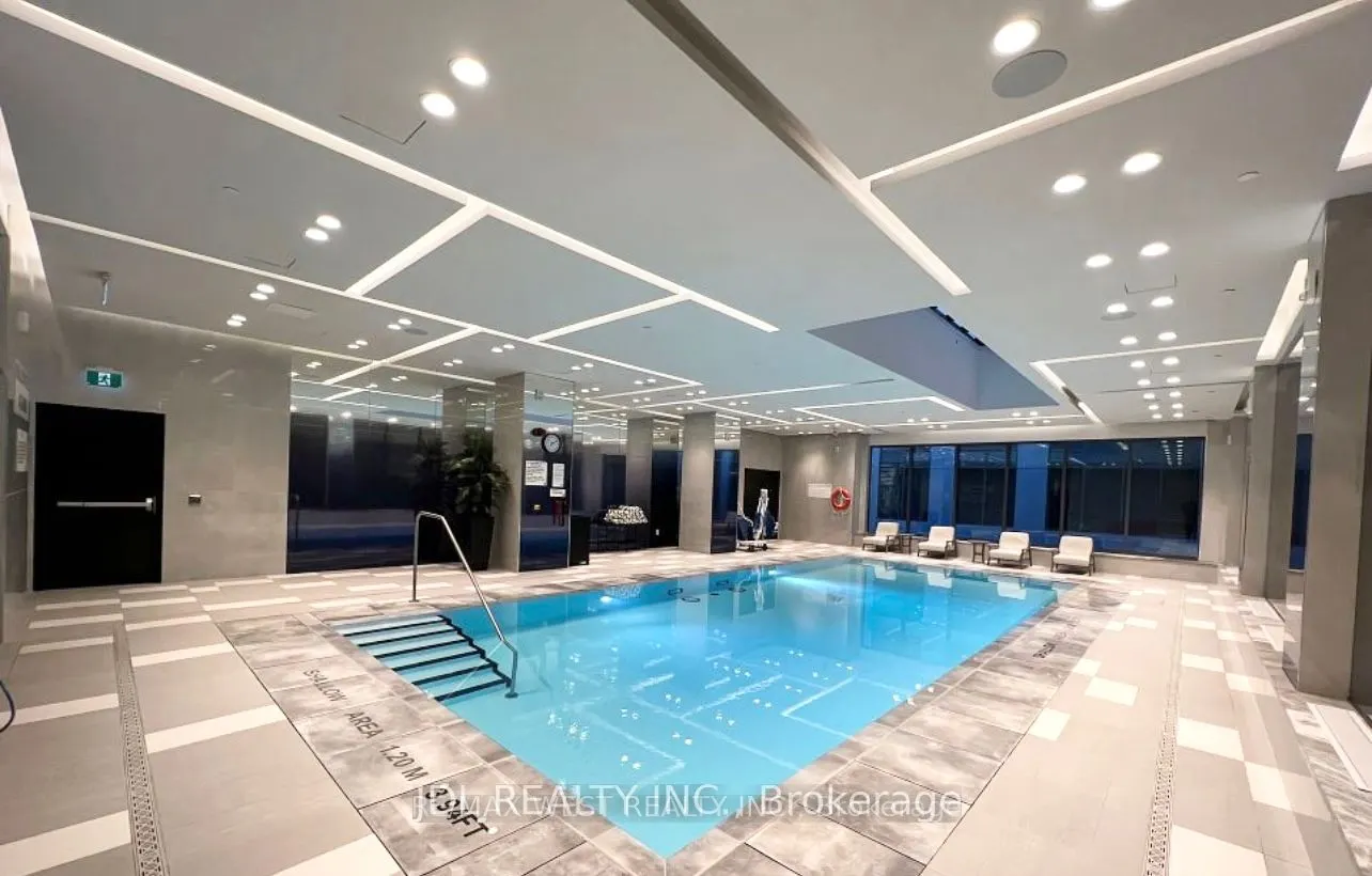 395 Bloor Street E, #4701