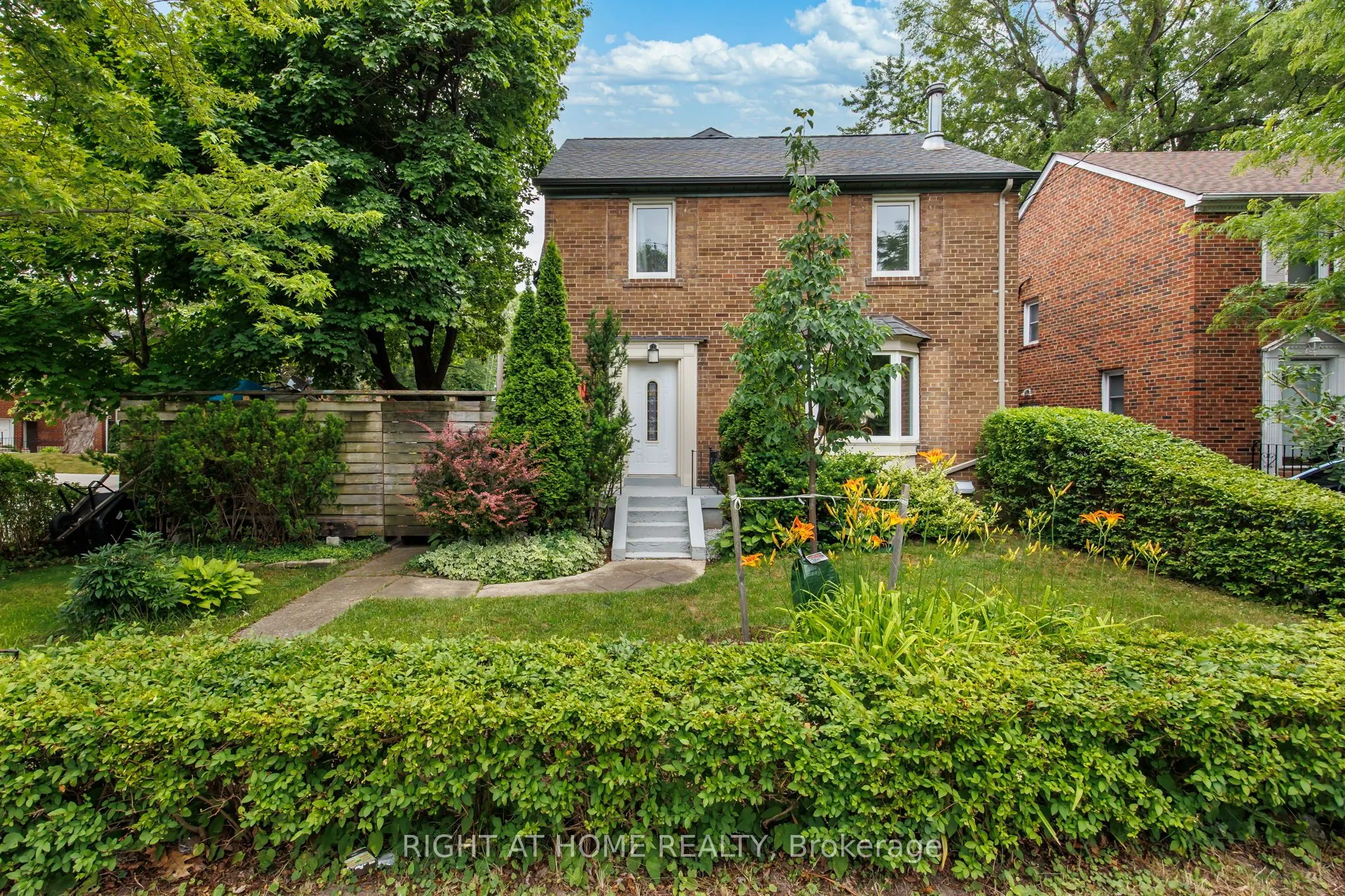 107 Otter Crescent