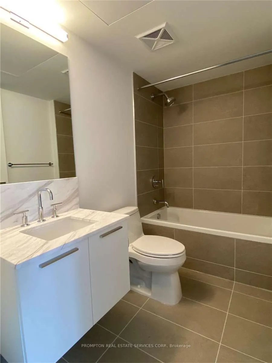 3 Gloucester st Street, #318