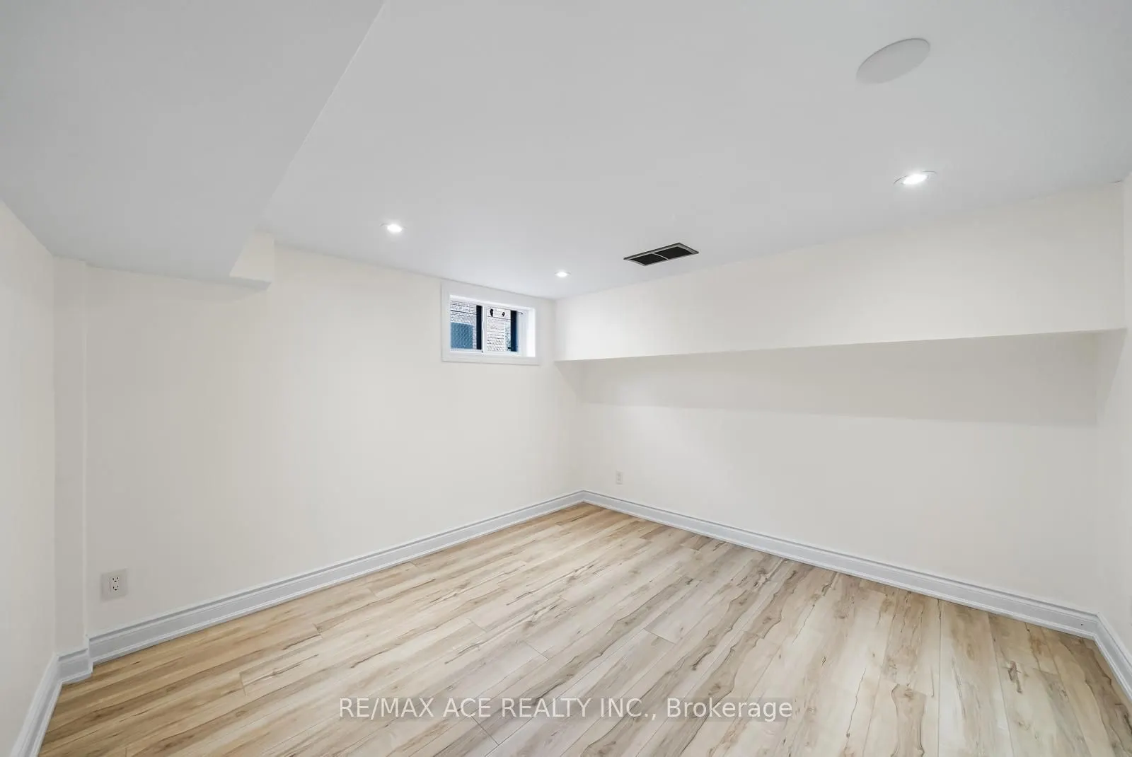 132 Homewood Avenue
