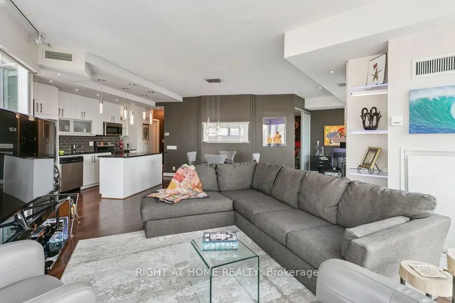 112 George Street, #1204