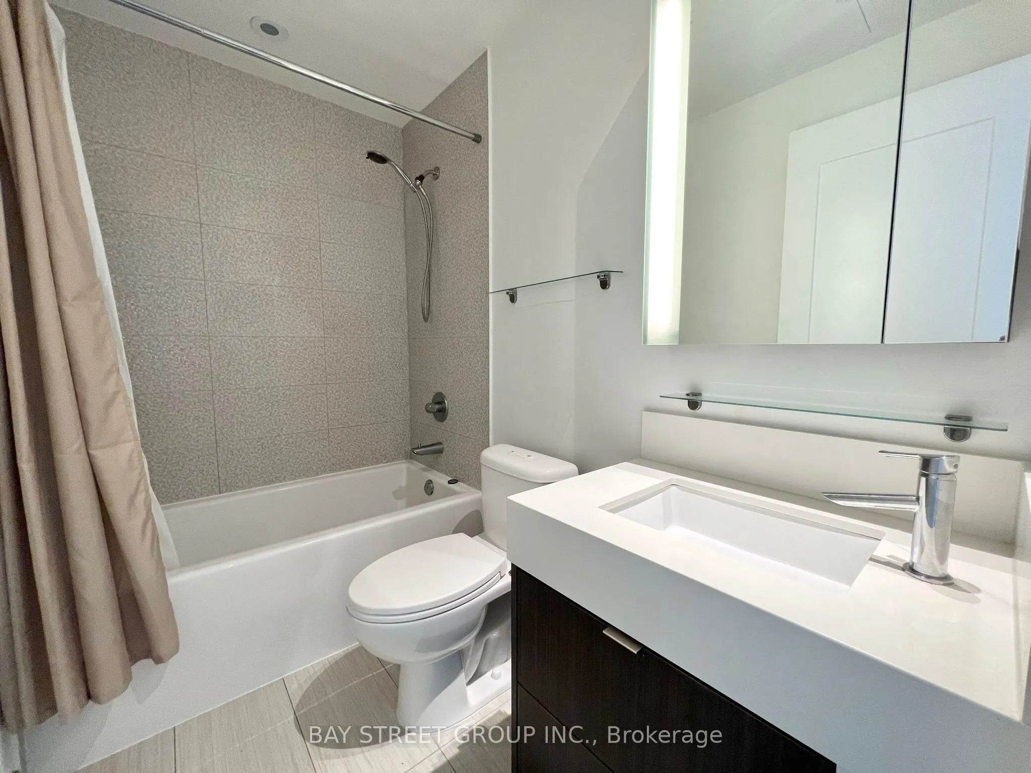 10 York Street, #5204