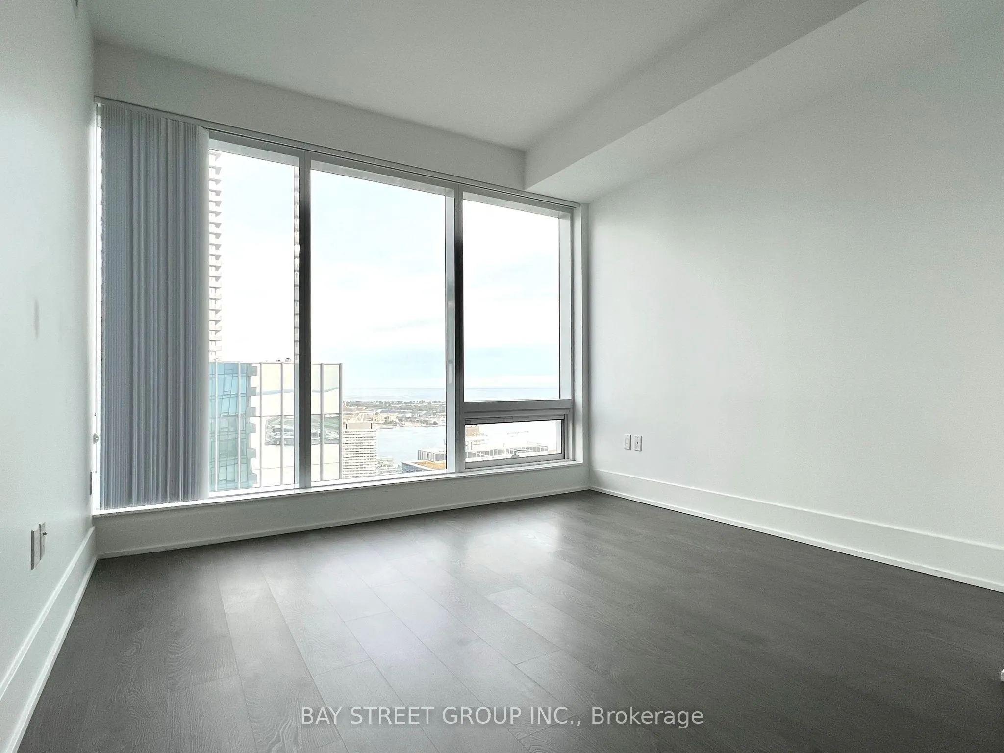 10 York Street, #5204