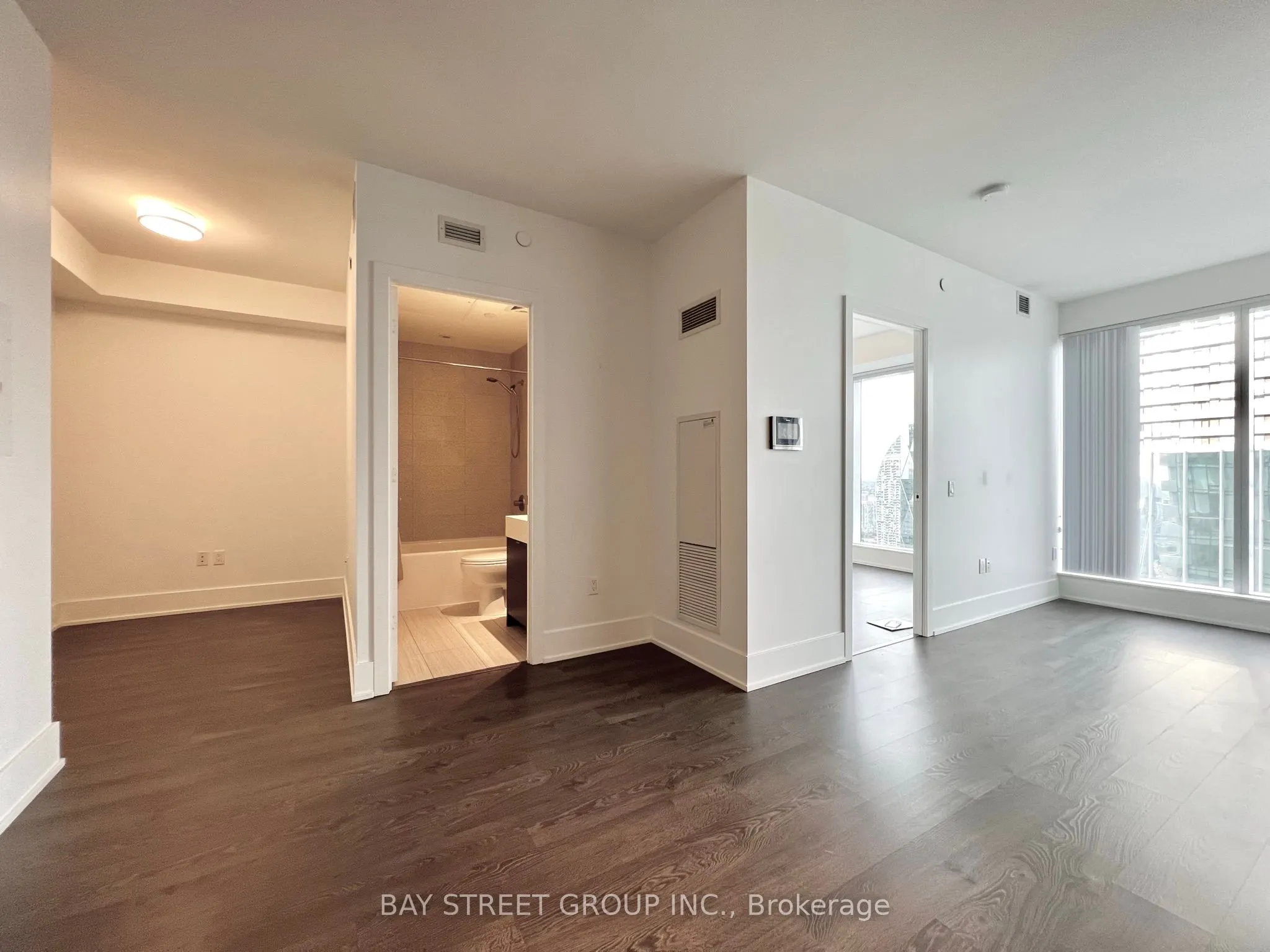 10 York Street, #5204