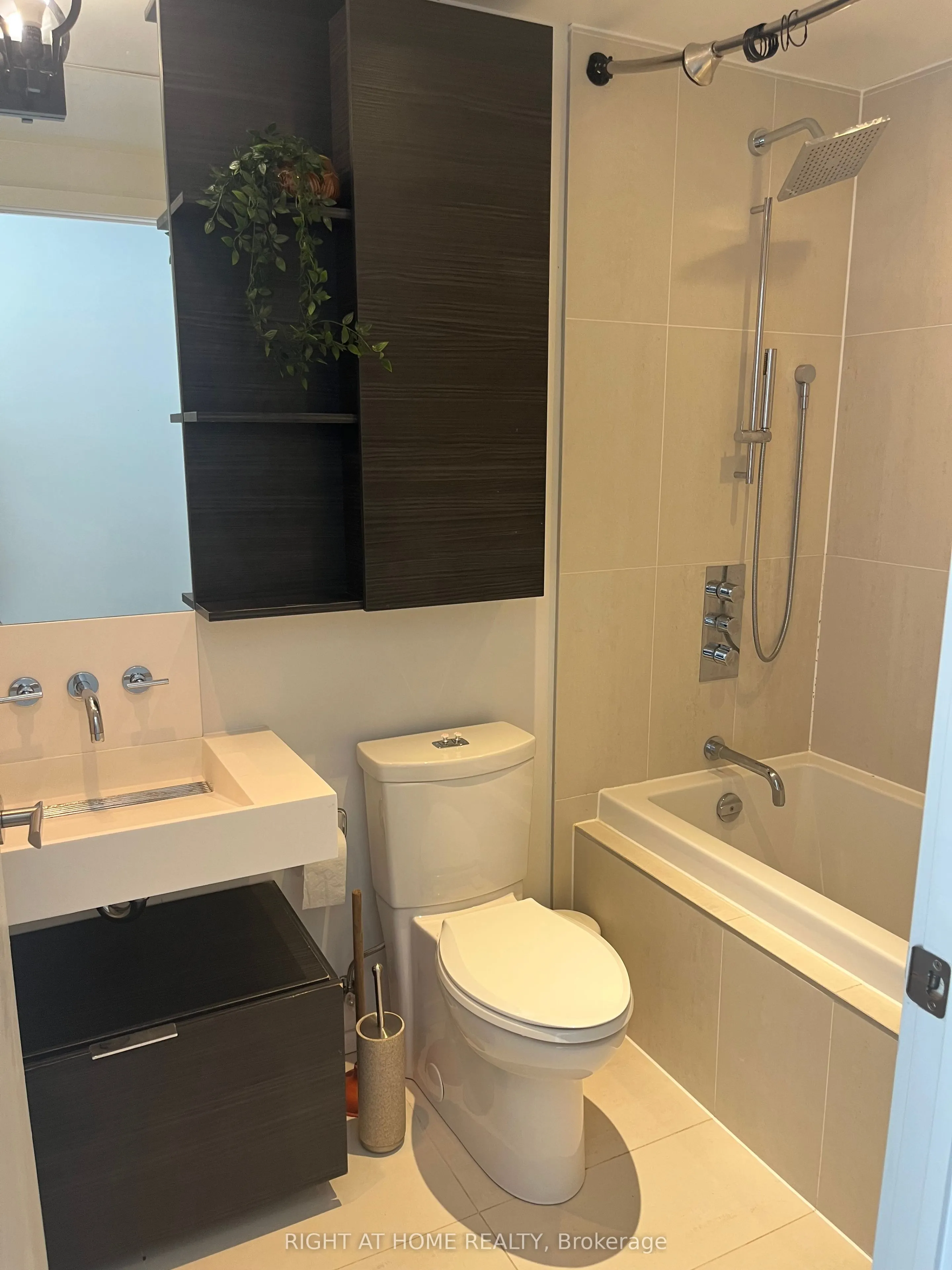 5 St Joseph Street, #1508