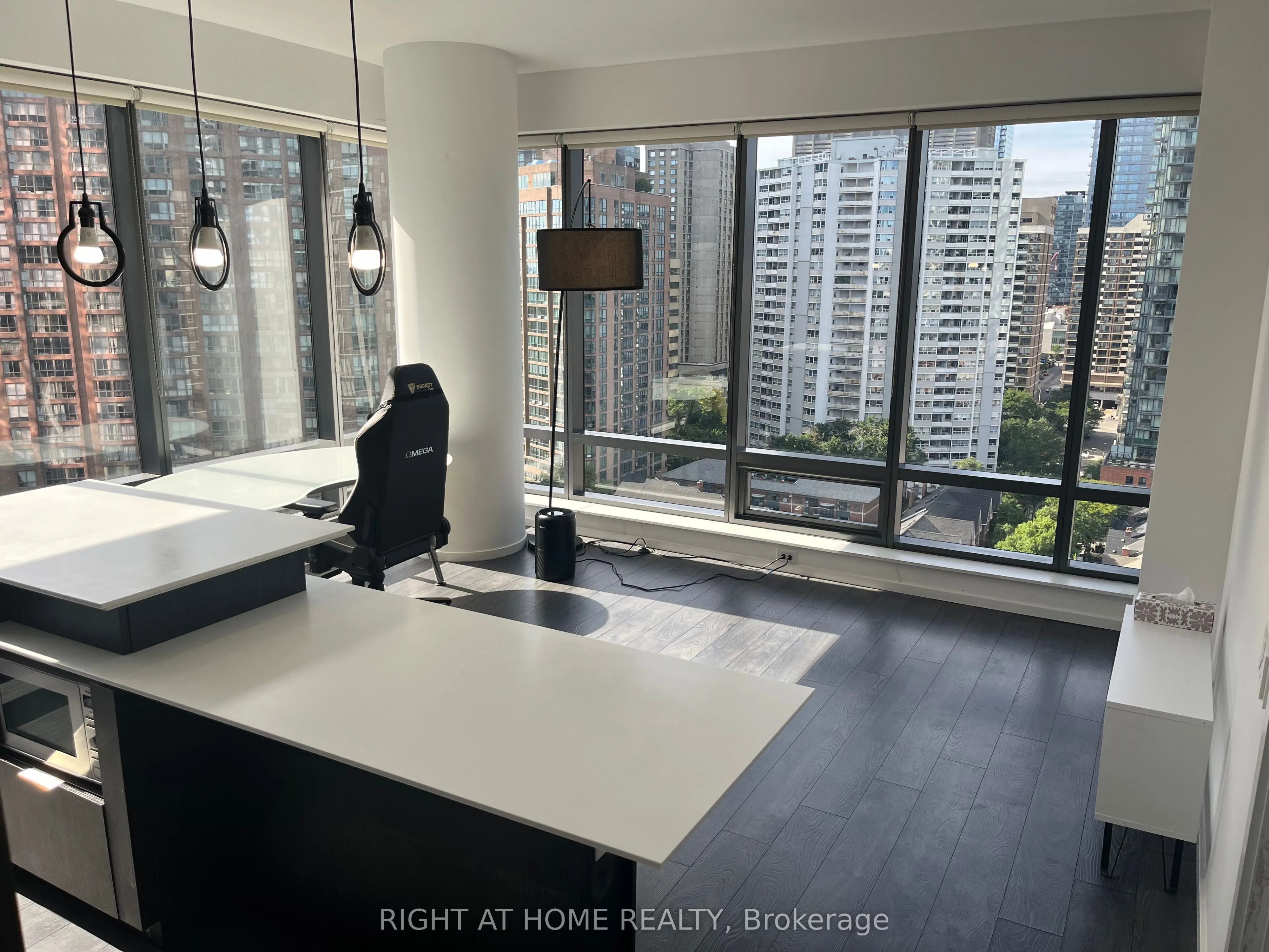 5 St Joseph Street, #1508