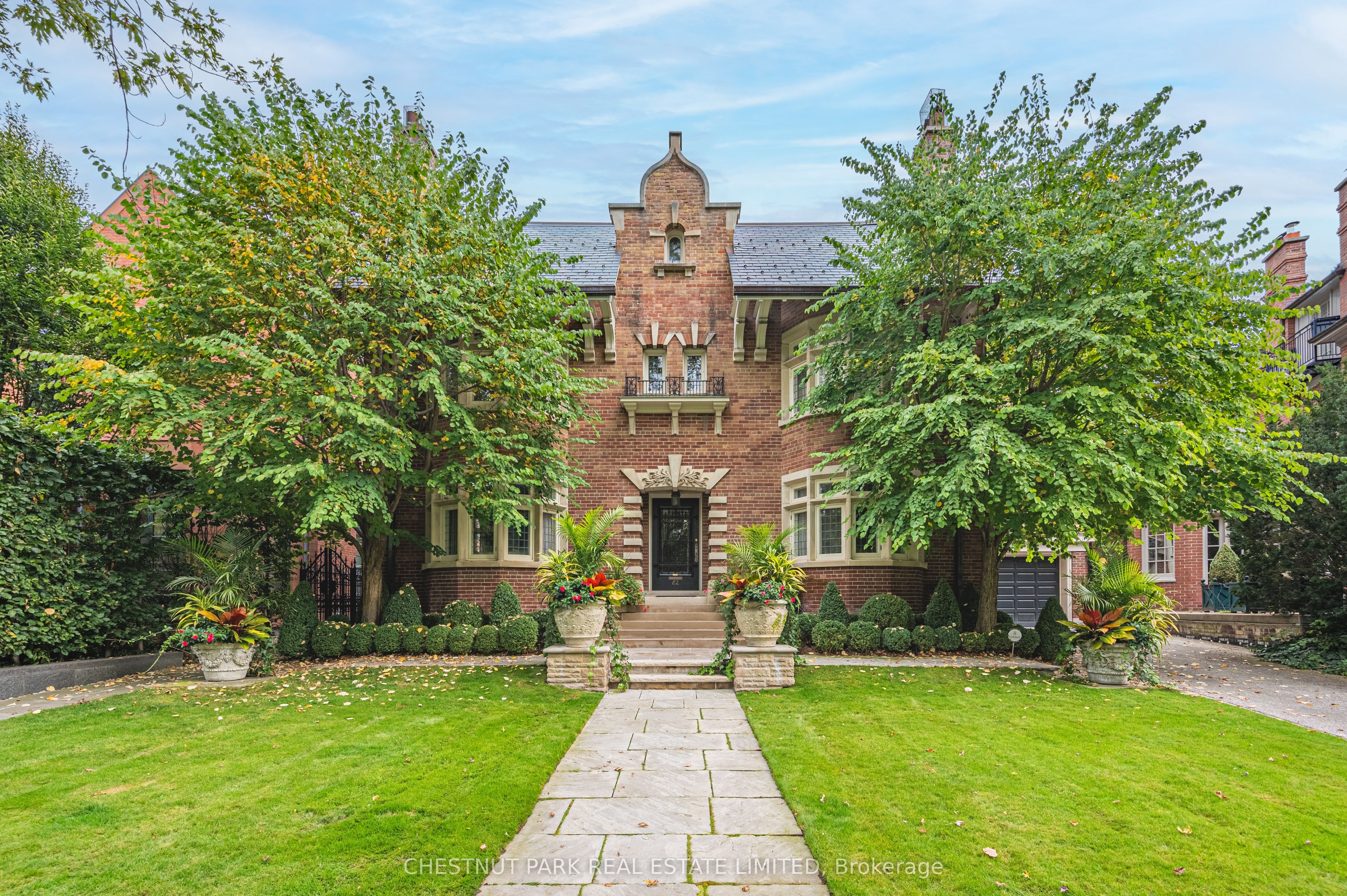 82 Chestnut Park Road