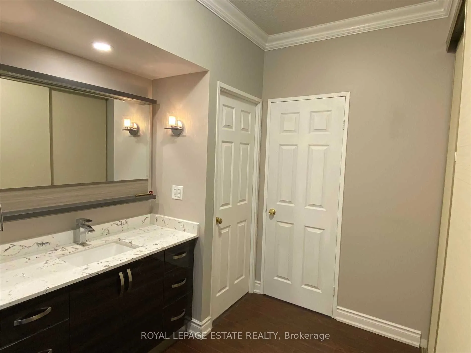 280 Simcoe Street, #Ph3