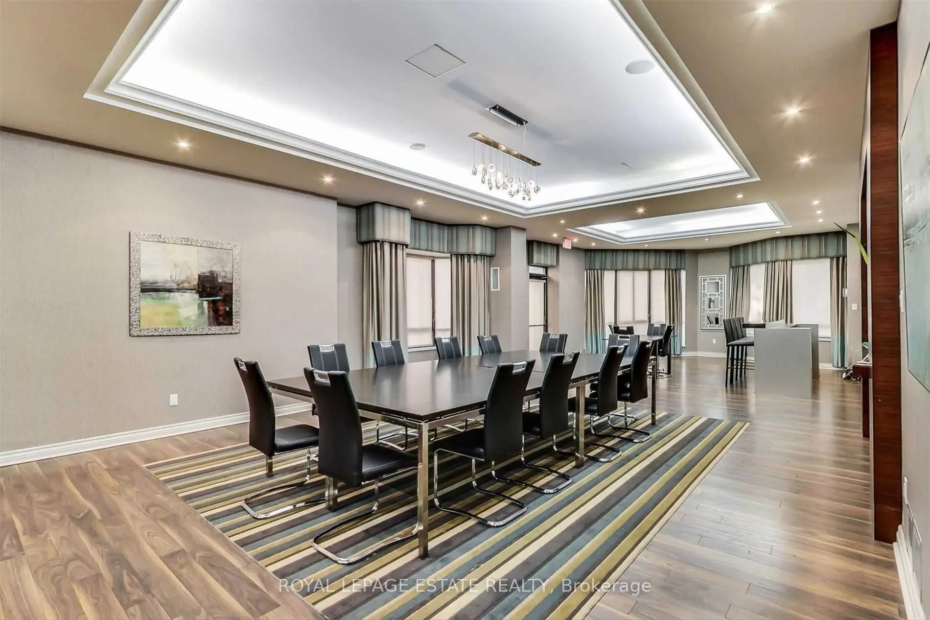 280 Simcoe Street, #Ph3
