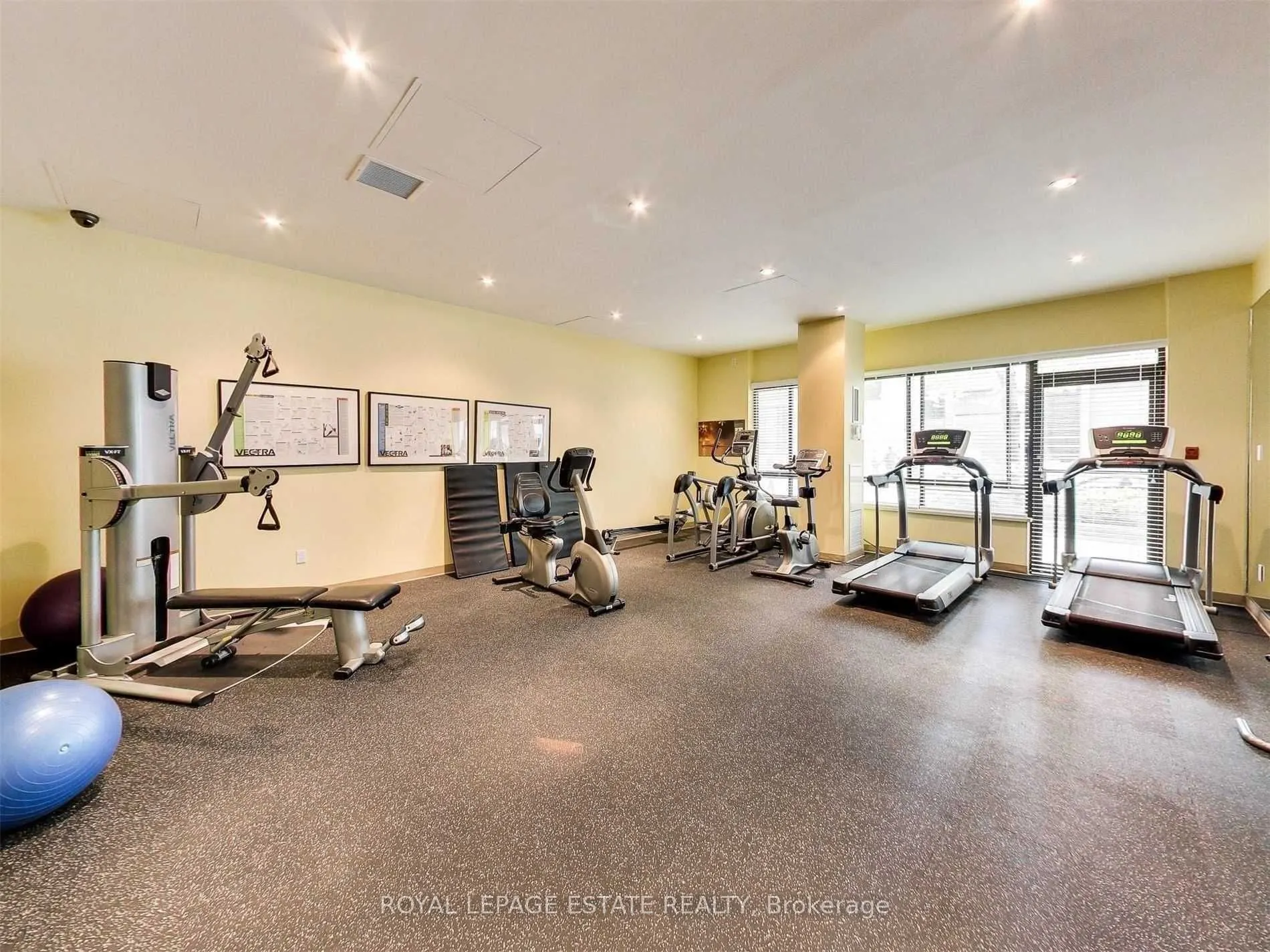 280 Simcoe Street, #Ph3